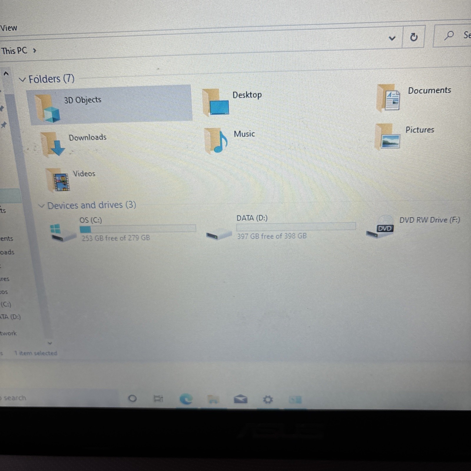 Asus SonicMaster F550LC-X009H Laptop 700GB HDD 4GB RAM DVD Drive