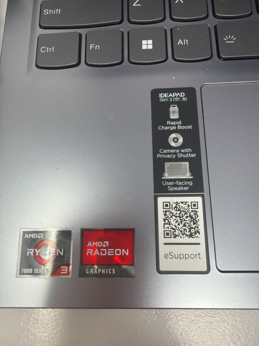 LENOVO IDEAPAD SLIM 3 15IAN8 (B07006893)