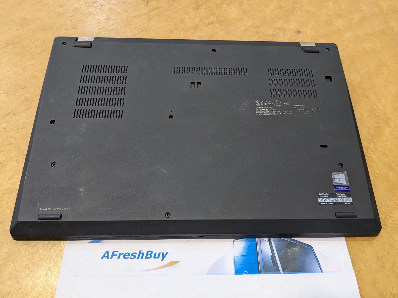 Lenovo Thinkpad P15s Gen 1 i7-10510U 1.8GHz 16GB Ram 256GB SSD Quadro T500 No OS