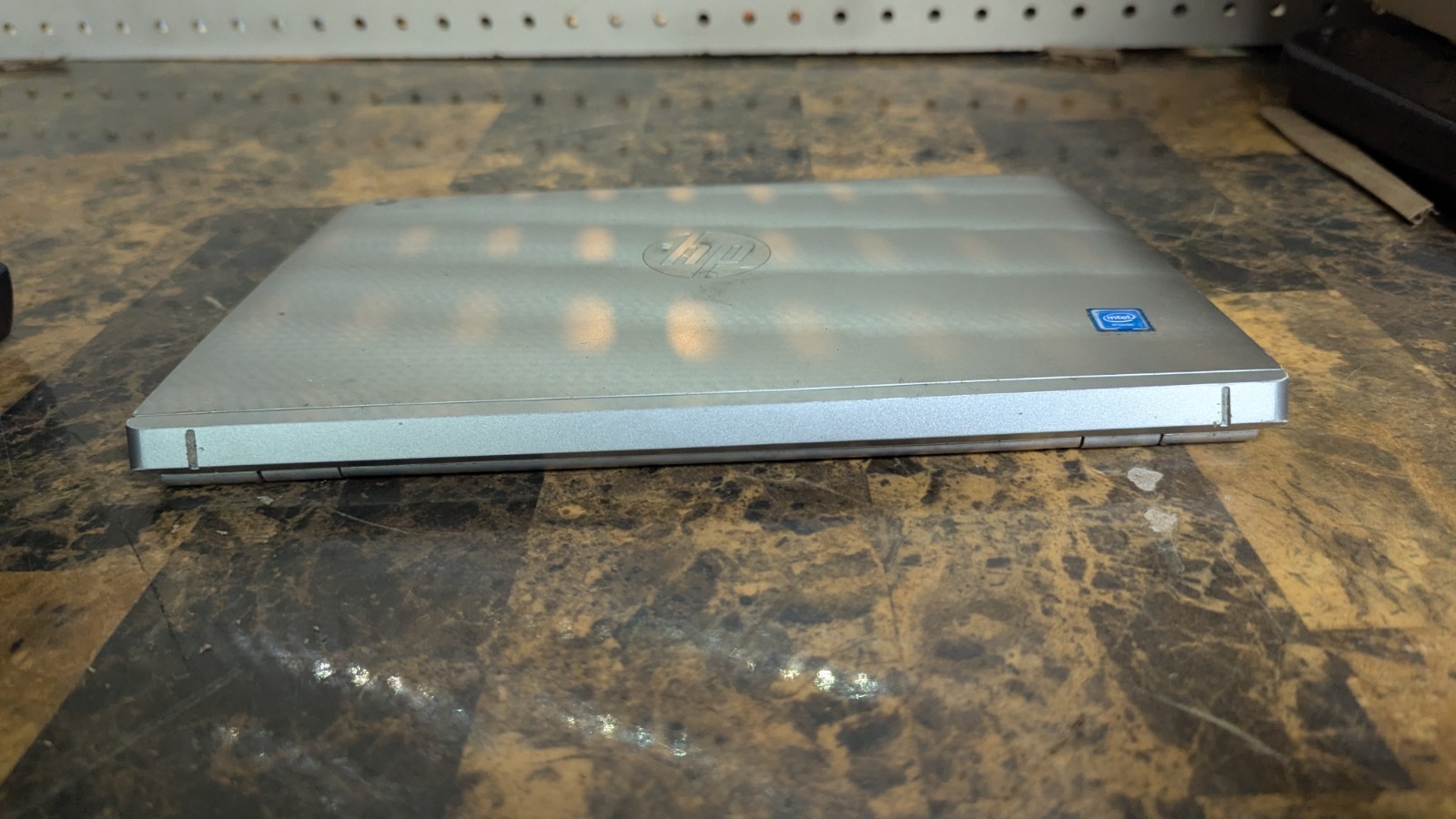 HP Notebook x2 10-p011nr Detachable Laptop *FOR PARTS*
