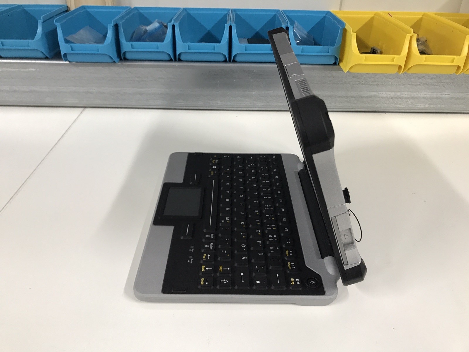 Panasonic Toughpad FZ-G1 MK3,Touch,i5-5300U,2,3GHz,8GB,128GB+DE Tastatur,A-WARE