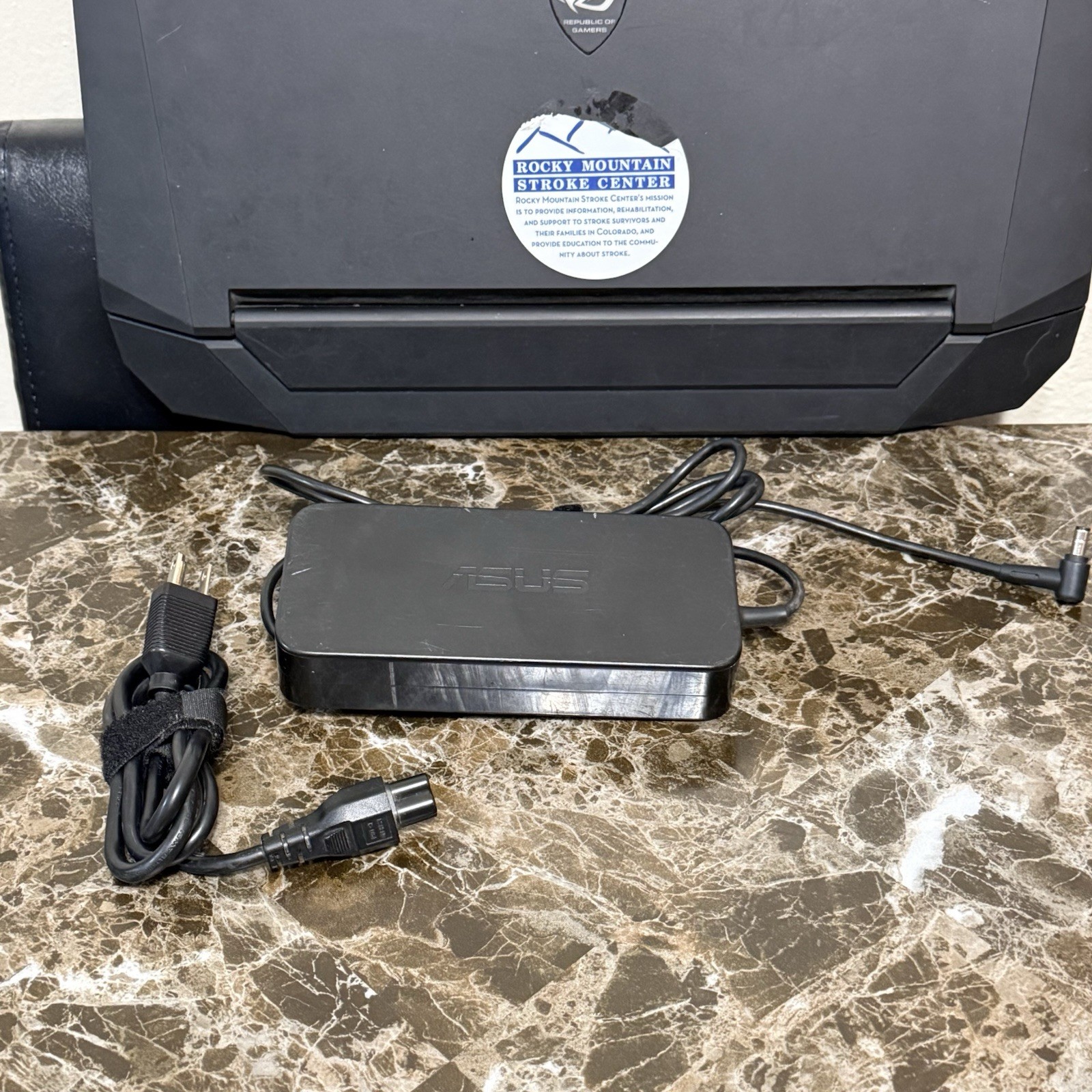 ASUS Republic of Gamers G750JM-DS71 17.3 inch Laptop – UNTESTED – As Is