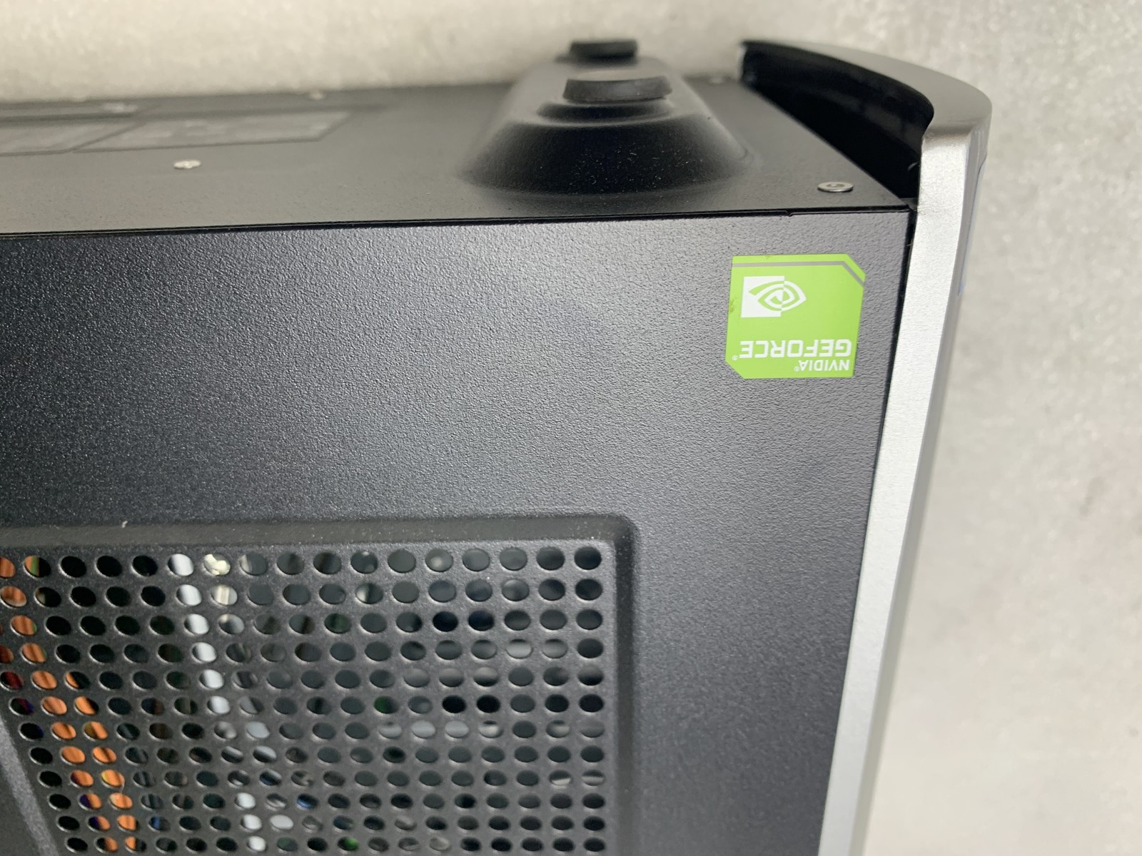 HP 750-467c Core i7-6700 3.4GHz 16GB RAM NO HDD NVIDIA NO OS Fair