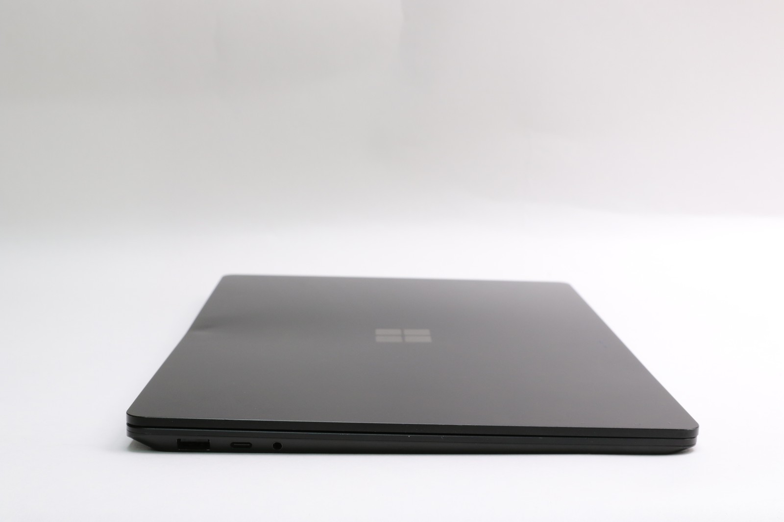 READ! 13.5″ Microsoft Surface Laptop 3, i7-1065G7, 16GB, 1TB, Touch