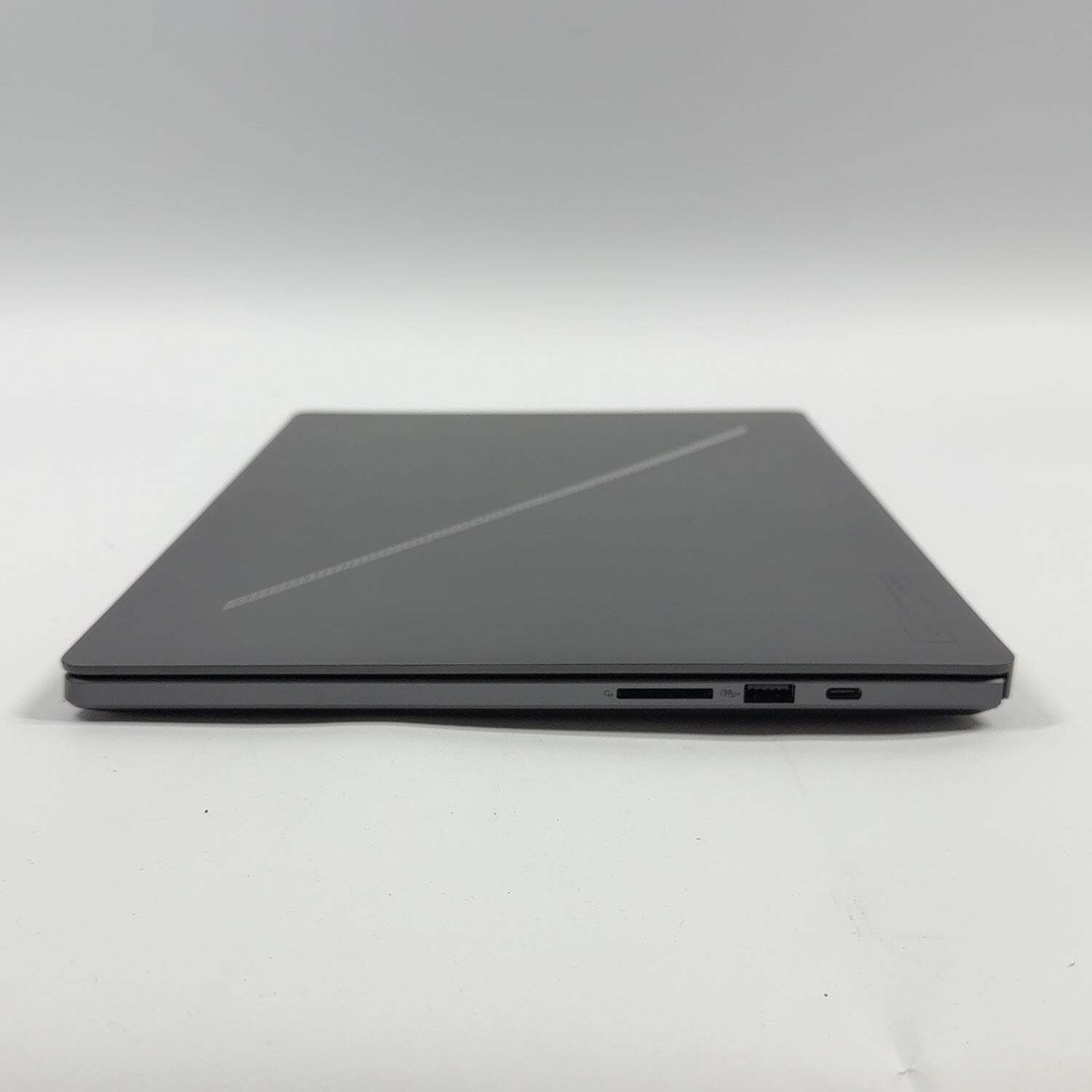 Asus ROG Zephyrus G16 16″ Core Ultra 9 185H 32GB RAM 2TB SSD GeForce RTX 4090