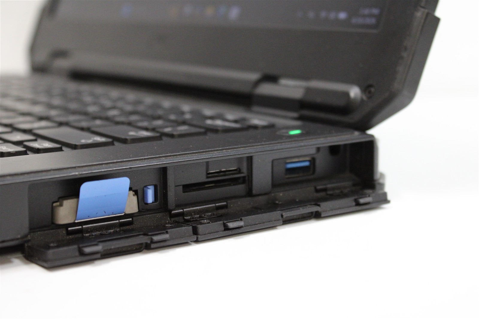 5420 Rugged 14″ i5-8350U 8GB RAM 256GB SSD Windows 11 Pro LTE