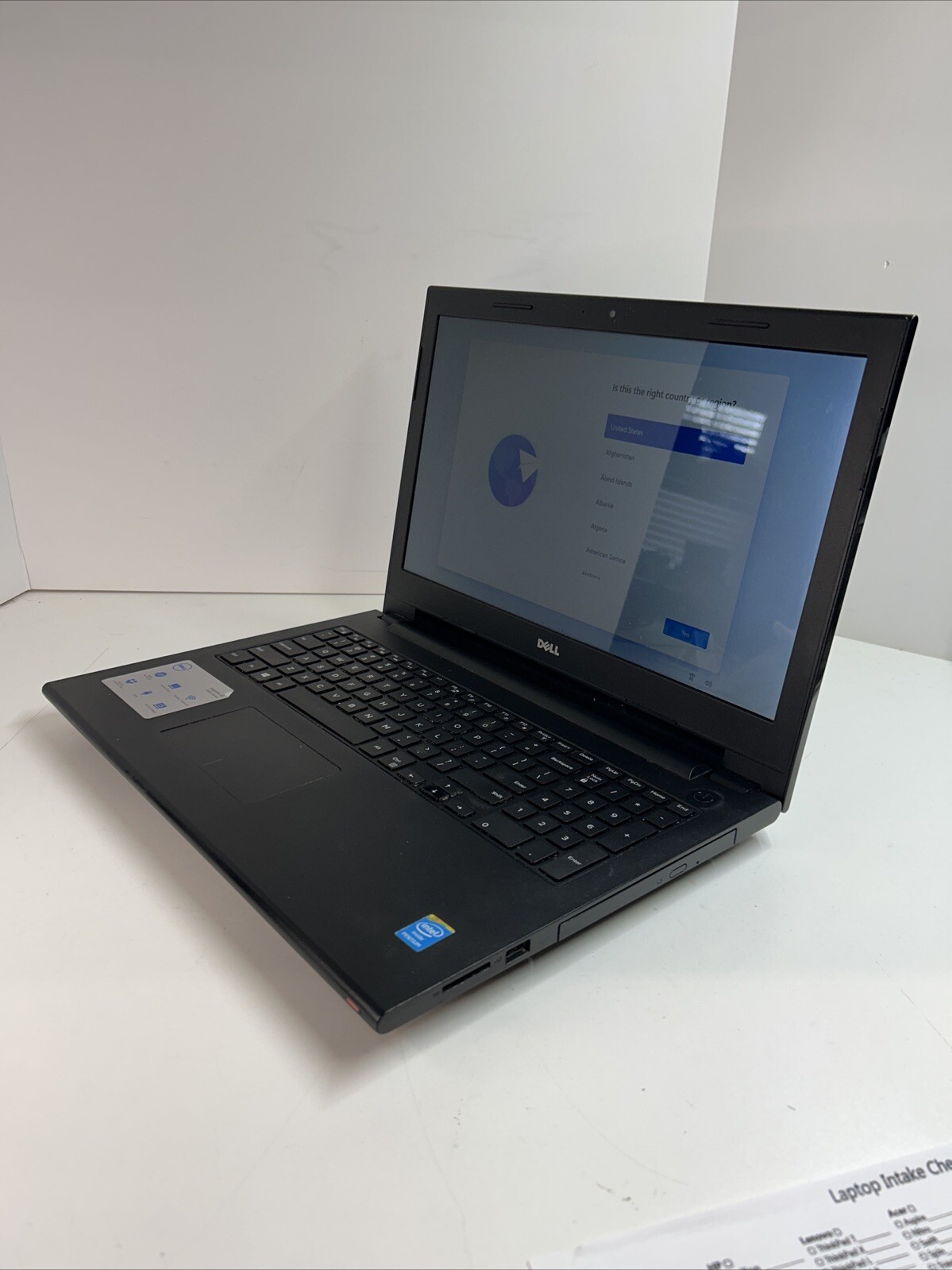 Dell Inspiron 3542 15.6″ Intel Pentium 3558U 1.7GHz 4GB Ram 500GB HDD Win 11 Pro