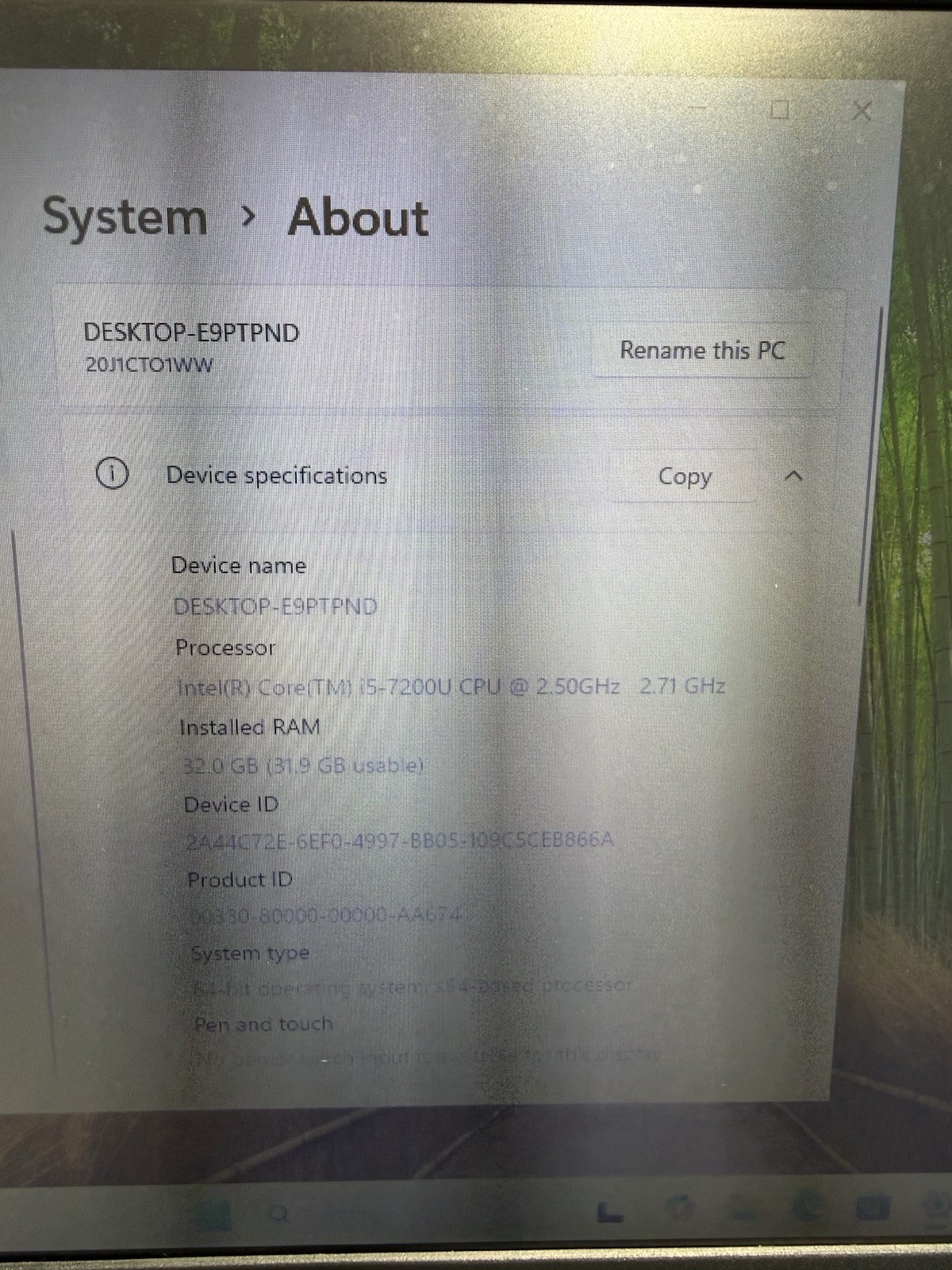Lenovo ThinkPad Gen 2 13.3” (256 GB SSD. Intel Core i5 2.4GHz 32GB