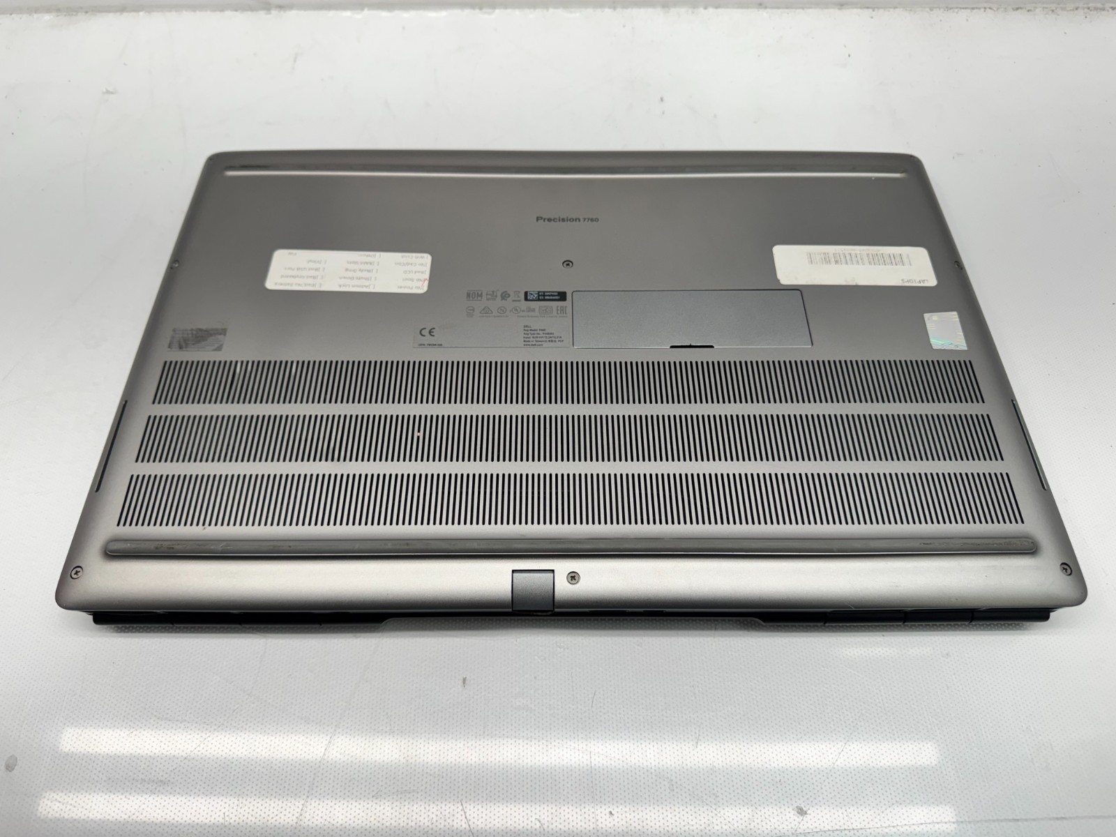 Dell Precision 7760 Intel i9-11950H@2.6Ghz 32GB RAM 1TB T1200 W/AC *READ*