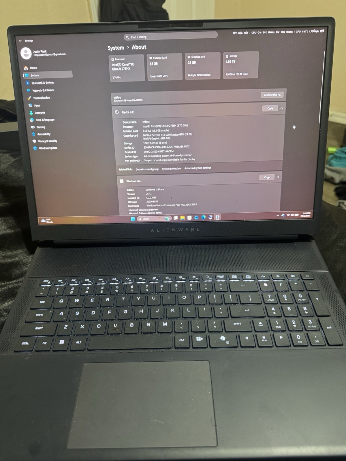 Alienware Area-51 18 18in QHD+ Core Ultra 9 275HX 64GB 2TB RTX 5090 USED GOOD