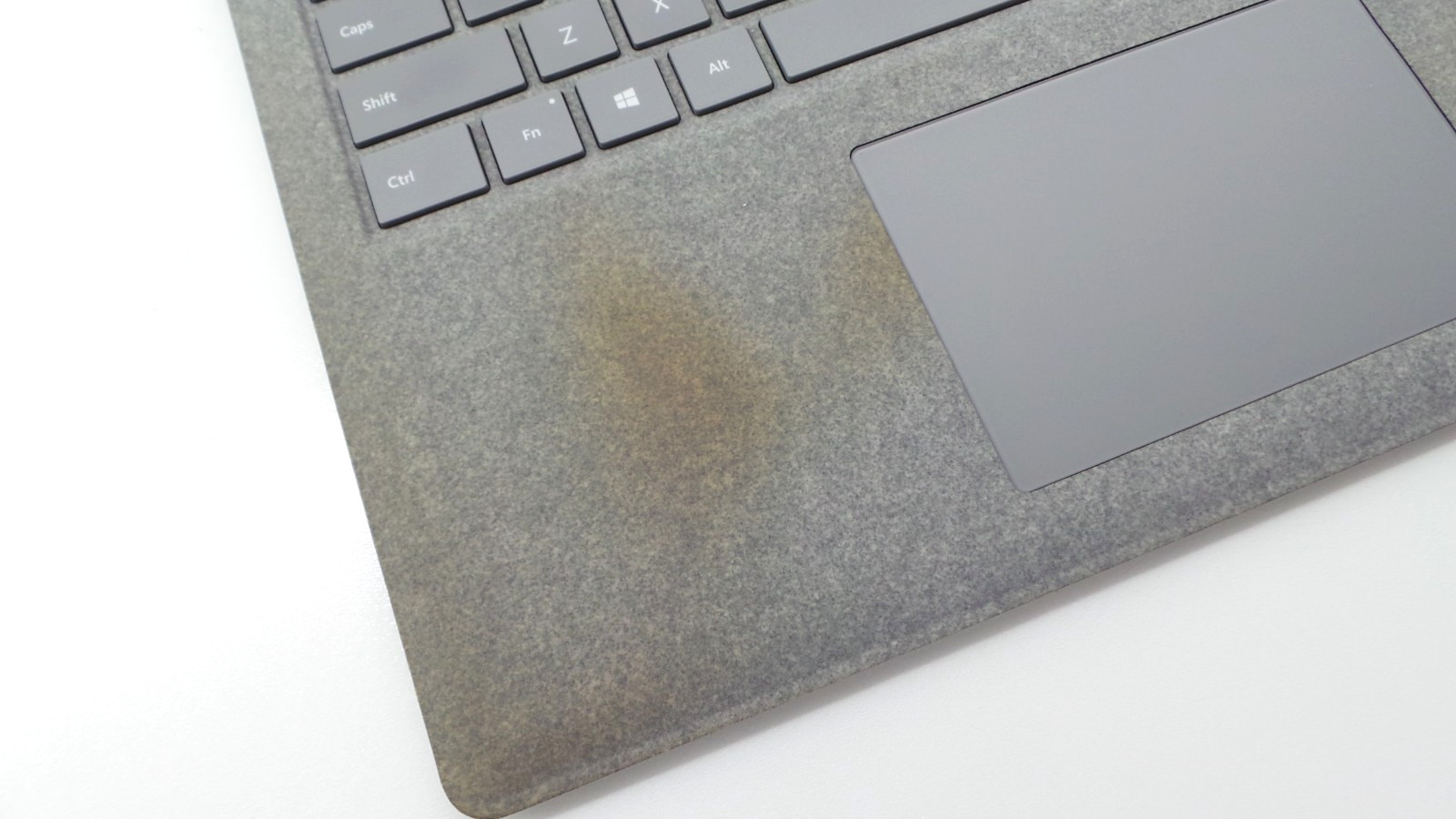 Microsoft Surface Laptop 2 | 13.5″ Touch | i7-8650U 16GB RAM 512GB SSD **READ**