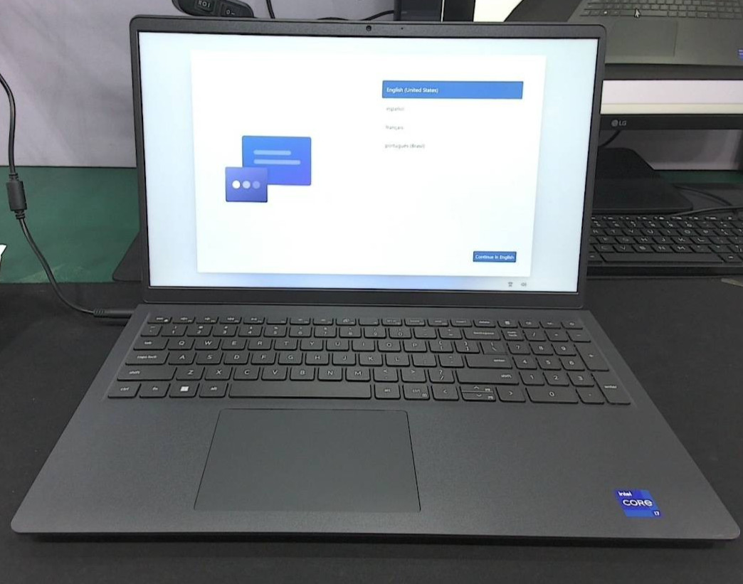 Dell 15.6″ Touch Laptop 13th Gen Intel Core i7 16GB/32GB RAM 1TB SSD Copilot AI
