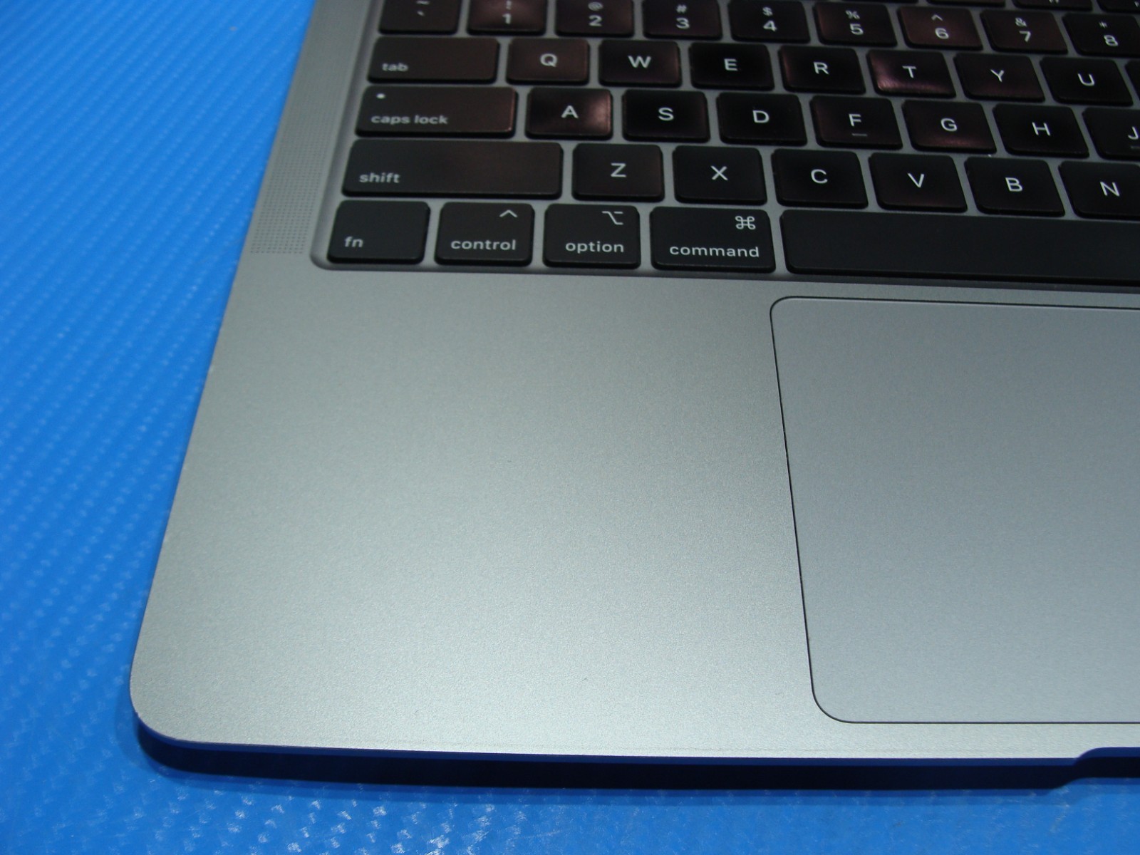 Apple MacBook Air 13″ A2179 2020 i3-1000NG4 1.1GHz 8GB 128GB OS Catalina MWTJ2LL