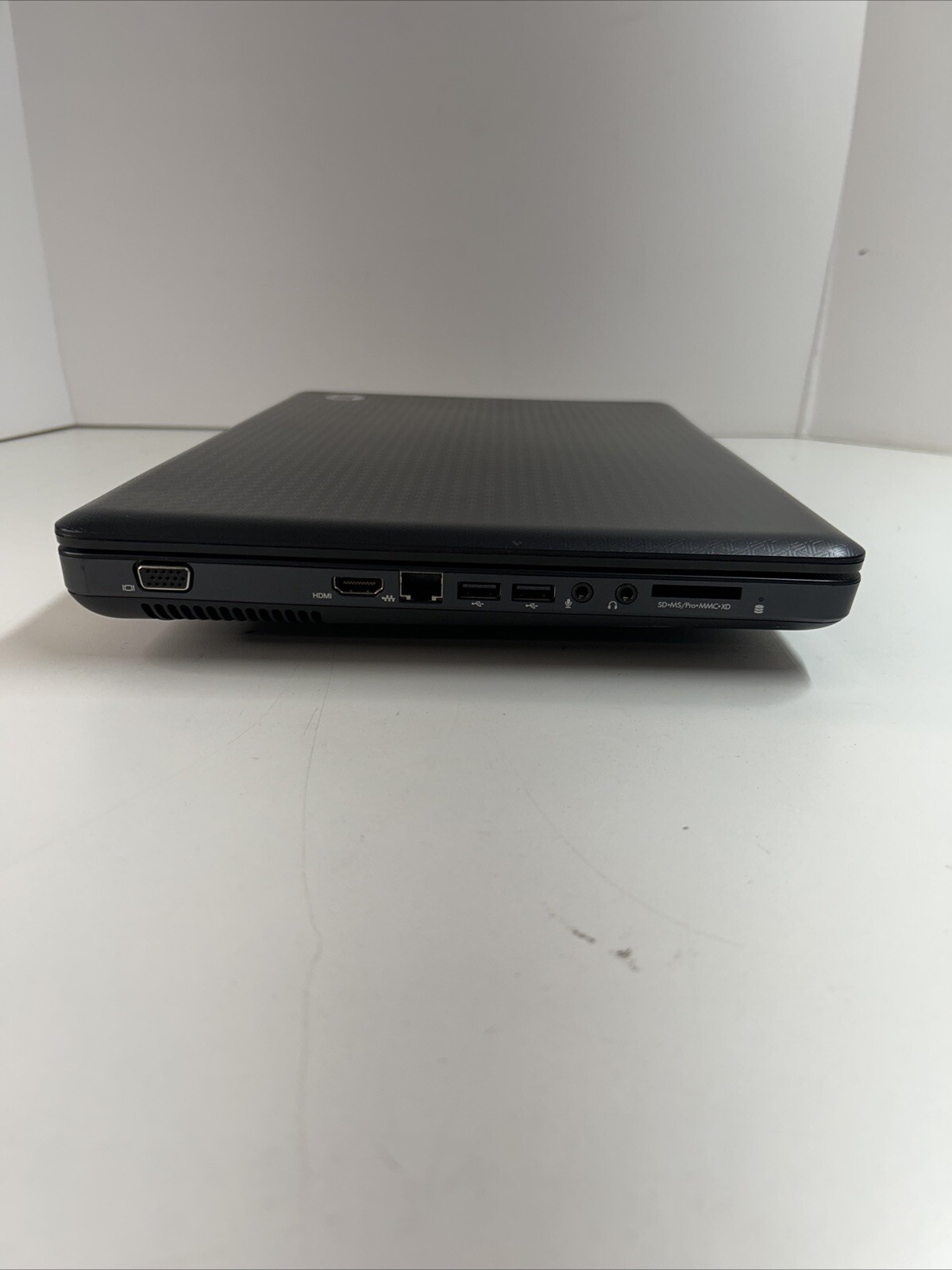 HP G62 AMD Athlon P320 @2.1GHz 4GB RAM 320GB HDD Windows 10 Pro