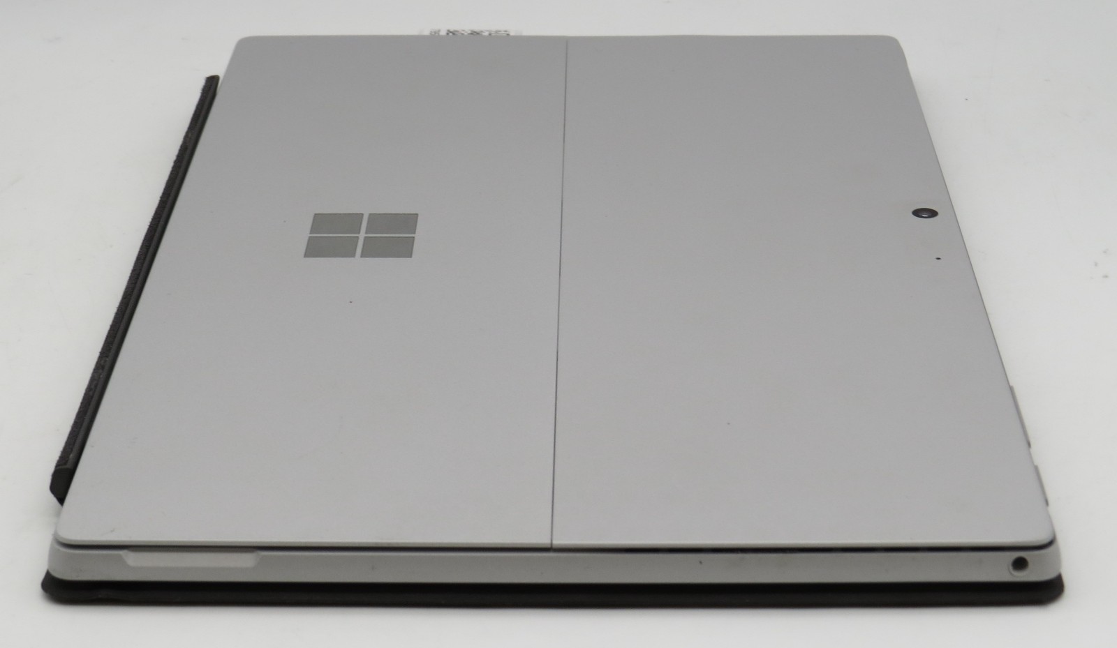 Microsoft Surface Pro 7+ 12″ Touch i5-1135G7 256GB HDD 8GB RAM Win11 w/AC