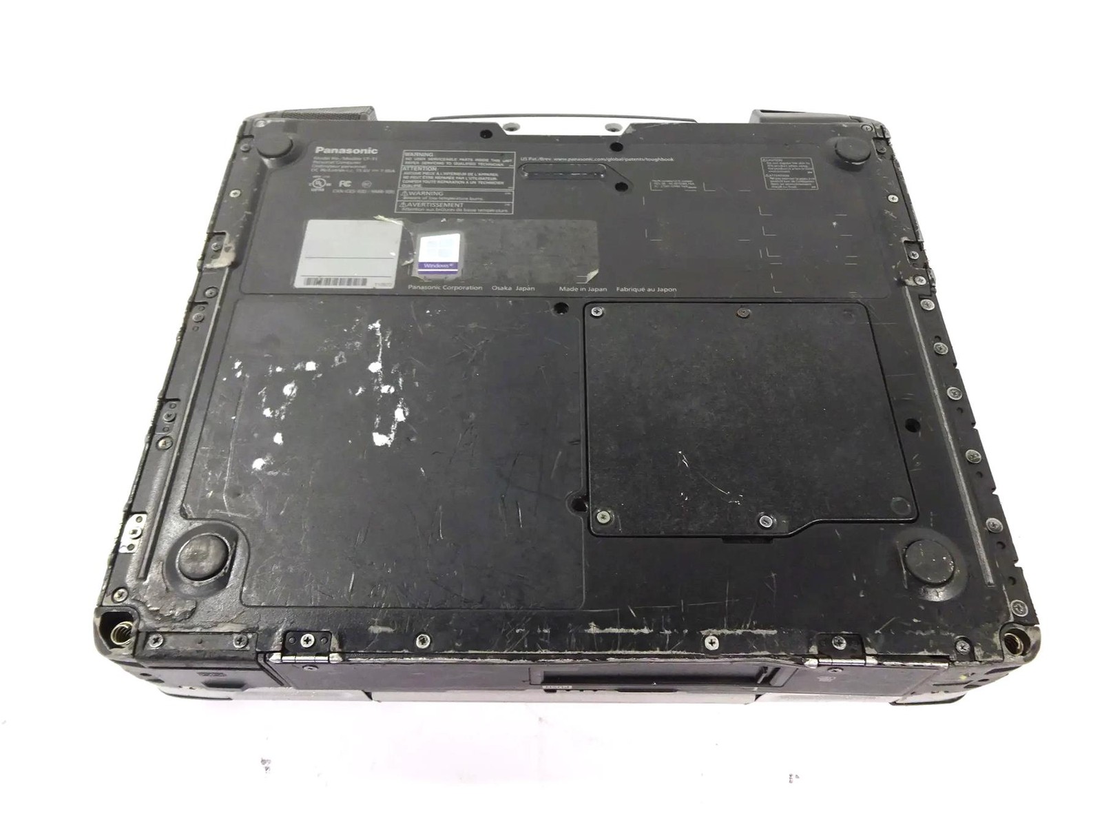 Panasonic Toughbook CF-31 MK6 Core i5-7300U 2.6GHz 8GB RAM – No HDD
