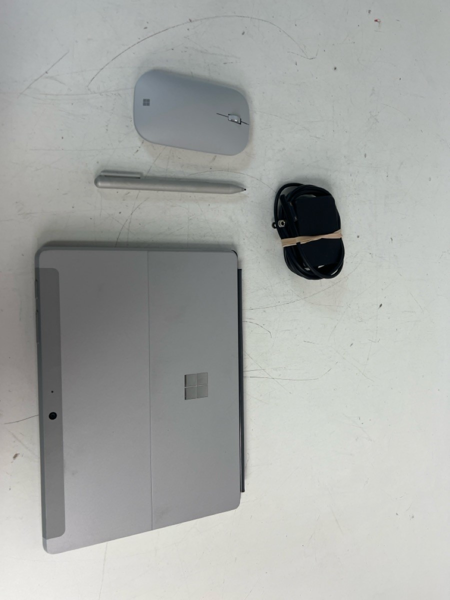 MICROSOFT SURFACE GO 3 (P24036276)