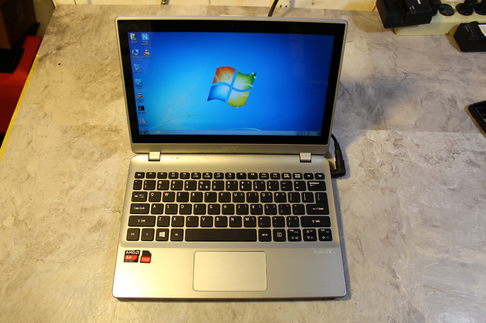 Acer Aspire V5-122P-0408 Series MS2377 Laptop Booted Windows 128 SSD Wiped