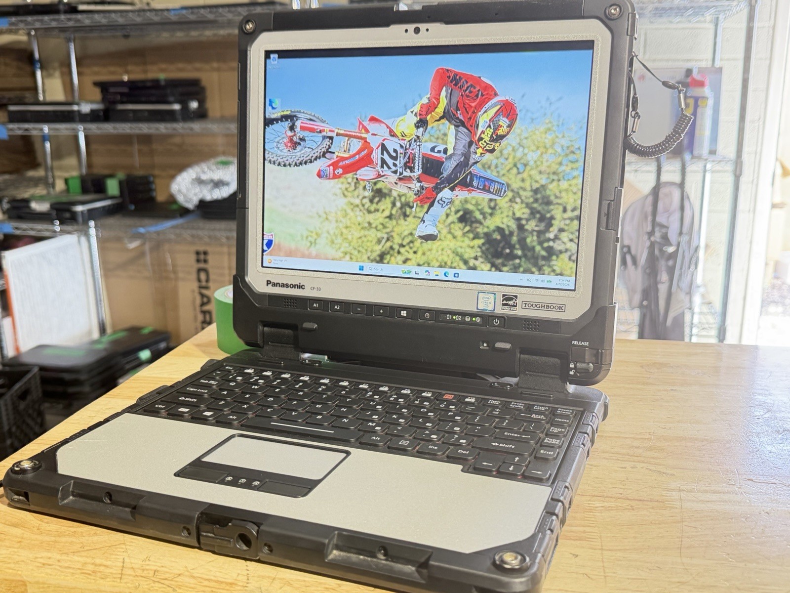 Panasonic ToughBook CF-33 12” i5-6300U 8GB Ram 360 GB SSD Win11 Pro. Touch