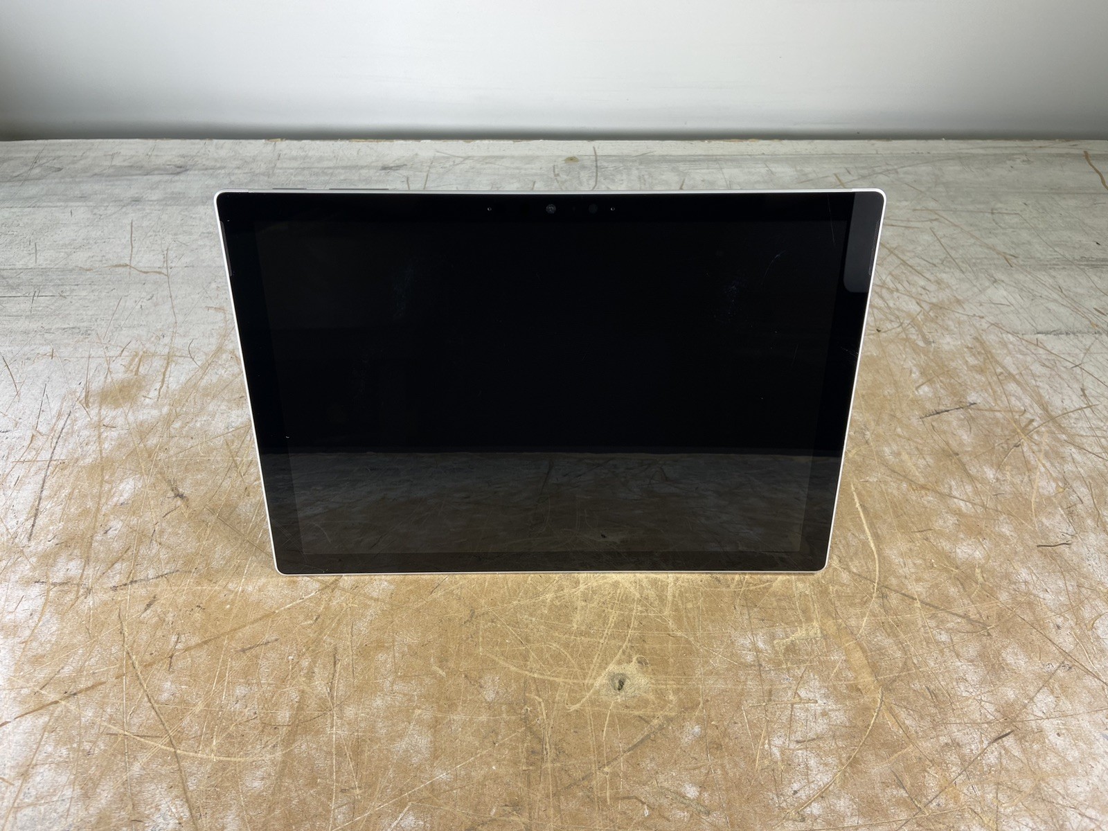 MICROSOFT SURFACE PRO 7+ (1960) i7-1165G7 @ 2.80GHz, 16GB RAM, NO HDD/OS