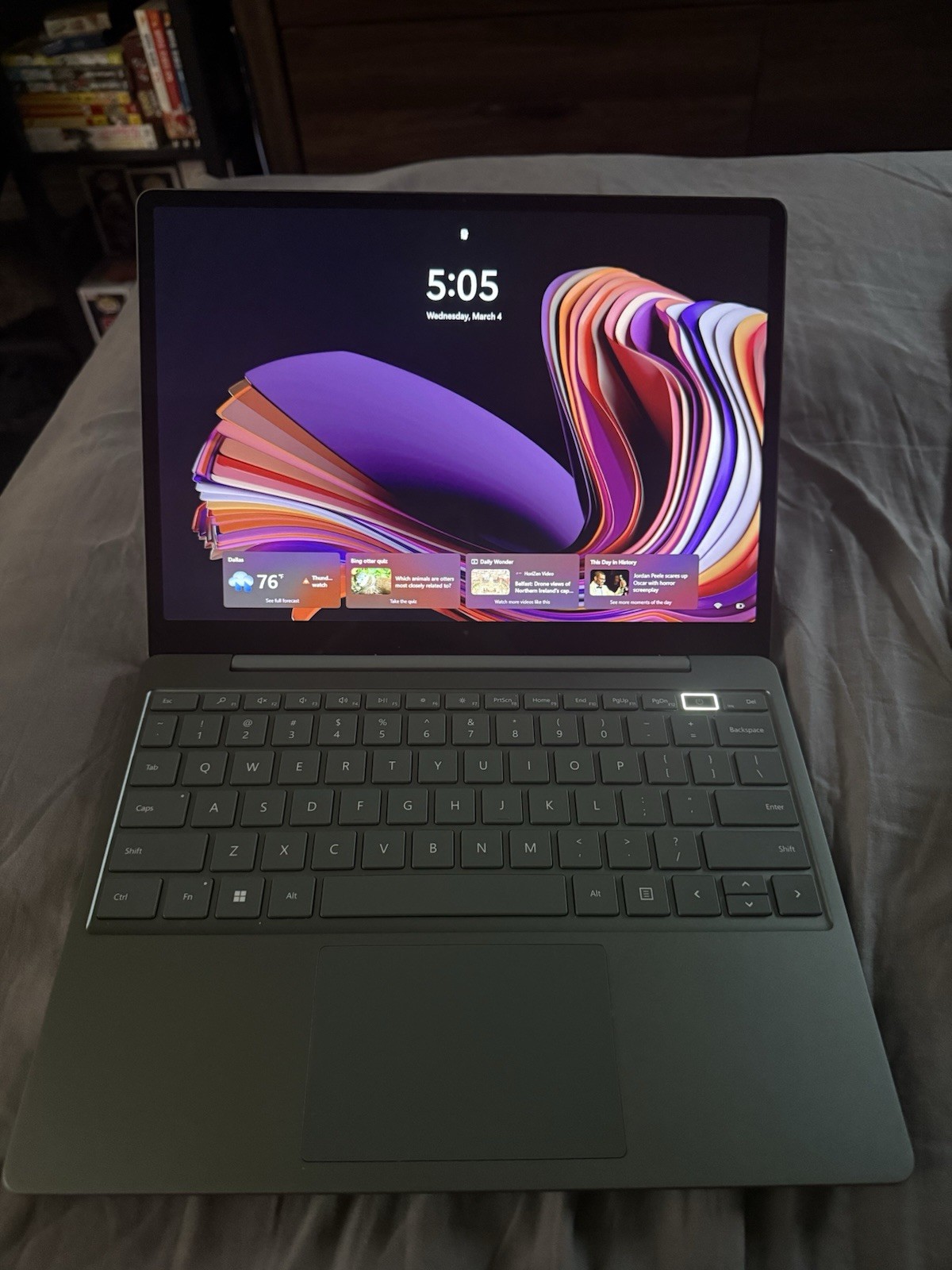 Microsoft Surface Laptop 13.5″ Gray Windows 11 USB-C USB-A Wi-Fi Bluetooth