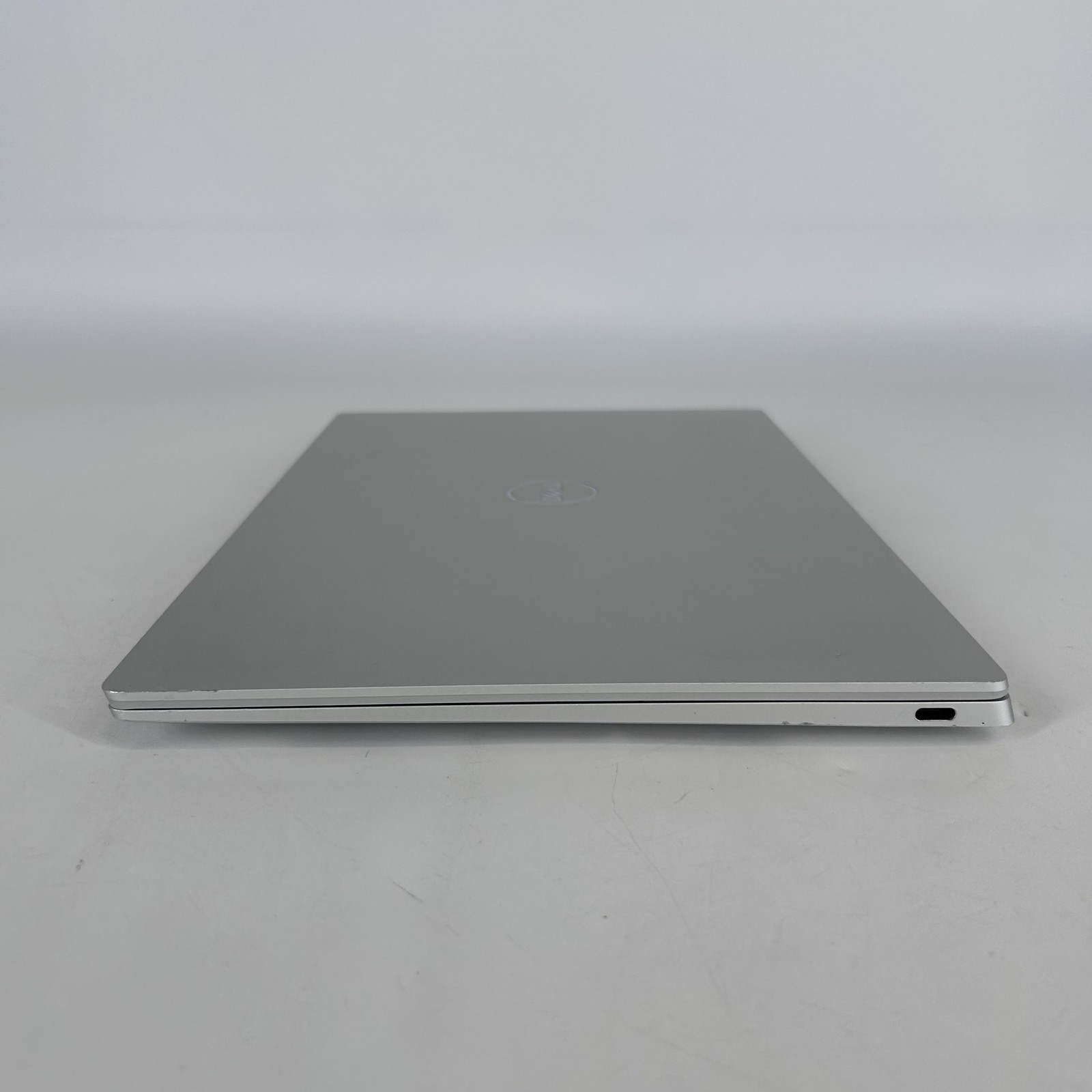 Dell XPS 13 Plus 9320 FHD+ 1.7 GHz i5-1240P 8GB RAM 512GB WATER DAMAGED SCREEN