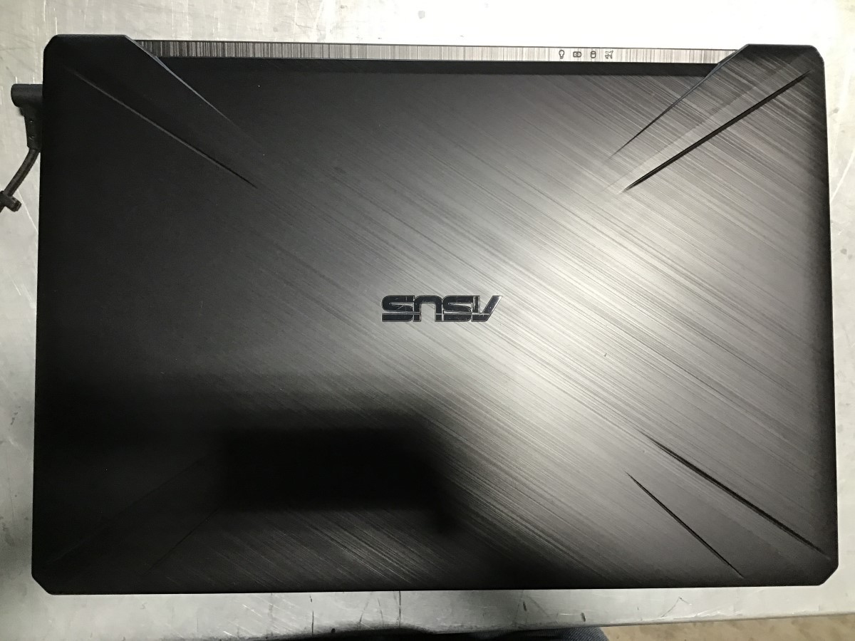 ASUS FX705DT (read description) (battery or power supply not working (ALS022776)