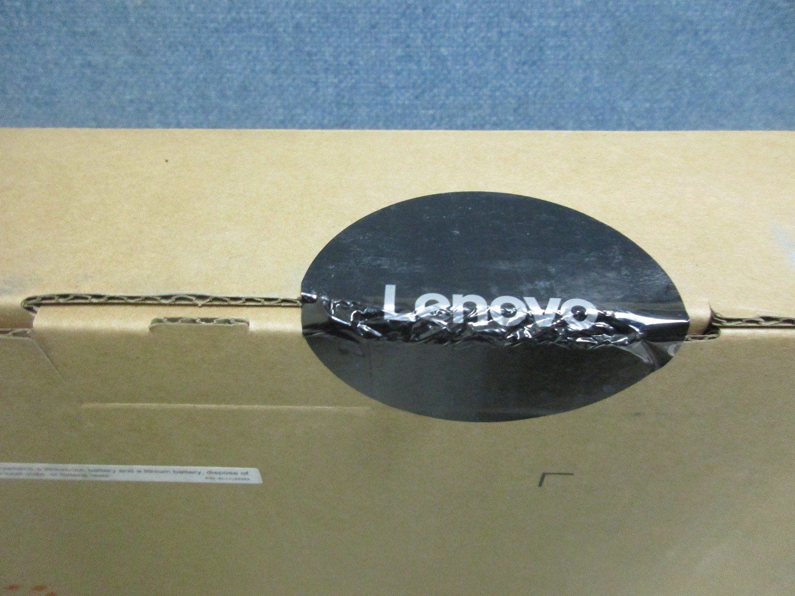 LENOVO IPad Slim 3 C 14IAN8 83BN0001US Lap,14″ Intel N-S N100,AI,4GB M-UGLY BOX