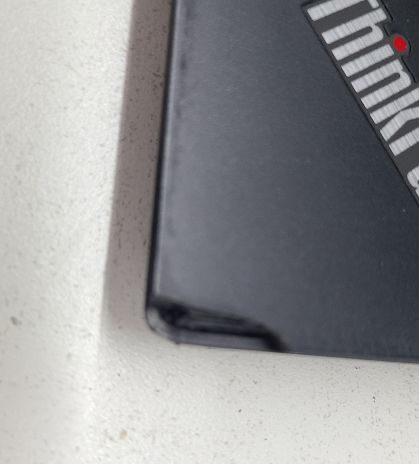 Lenovo ThinkPad E580 15.6″ Laptop Intel Core i5 8th Gen NO RAM/HD/OS/POWER (FL)