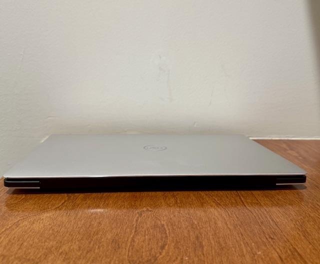Dell XPS 13 9305 13.3″ Intel Core i7 8 GB Ram 256 GB – TOUCHSCREEN