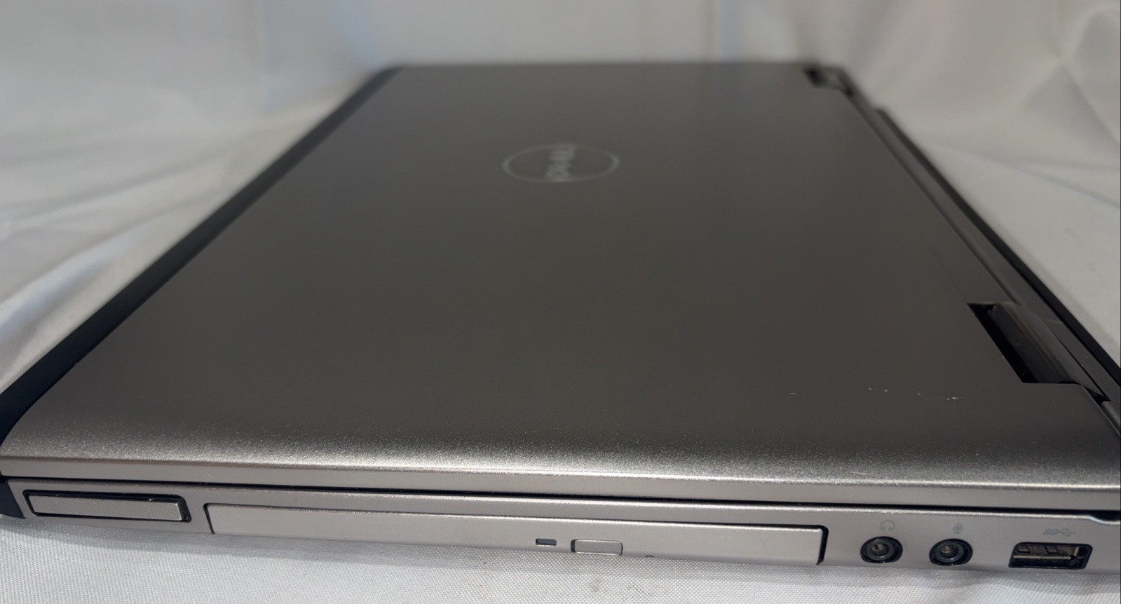 UNTESTED – Dell Vostro 3550 Laptop – FOR PARTS OR REPAIR – AS-IS