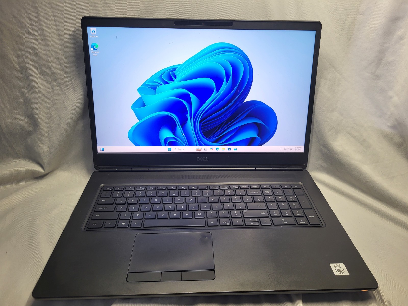 Dell Precision 7750 i7 10875H 2.30GHz 16GB 256 SSD Quadro RTX 5000 w/Win 11