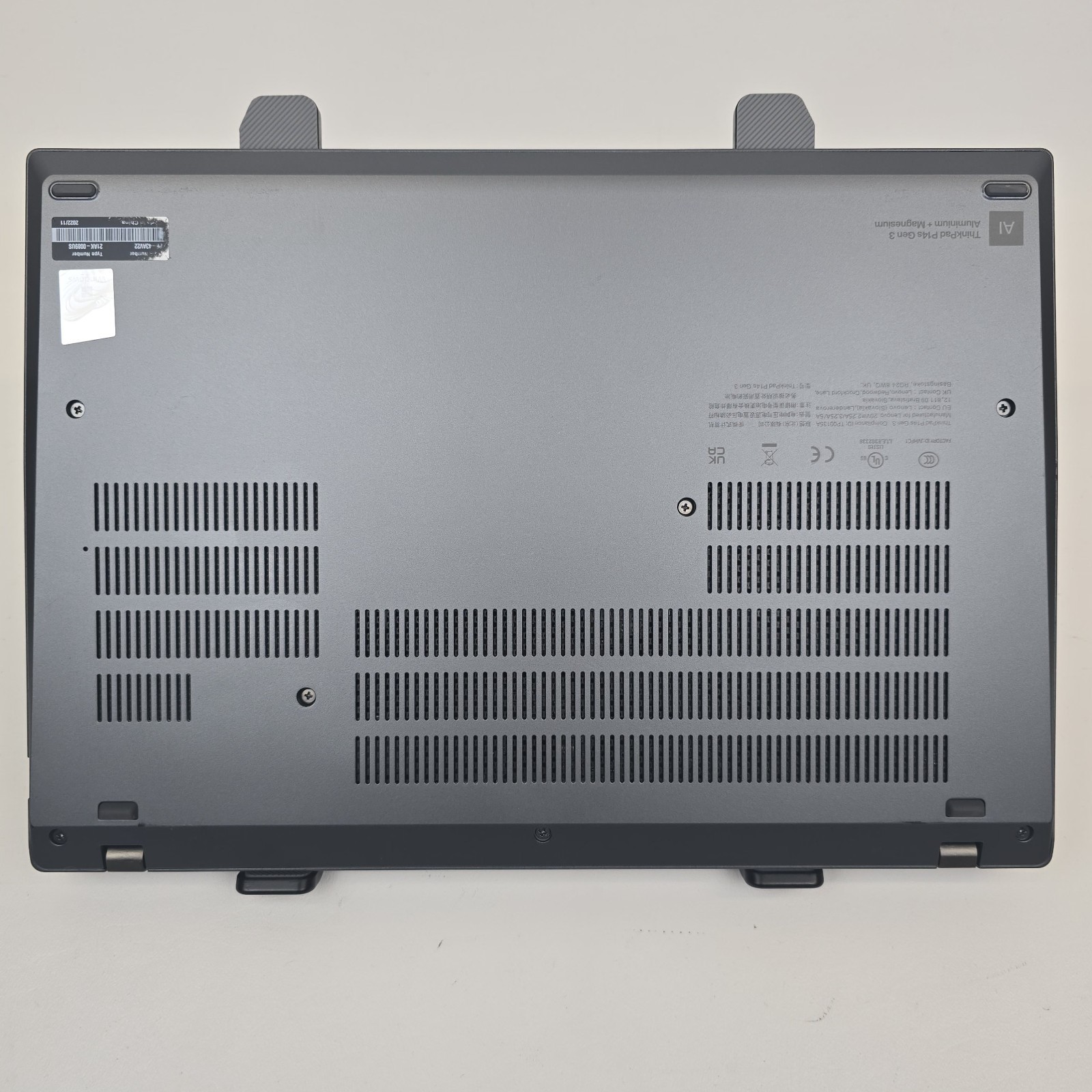 Lenovo ThinkPad P14s Gen 3 FHD+ Touch I7-1260P 16GB 512 NO OS W/AC