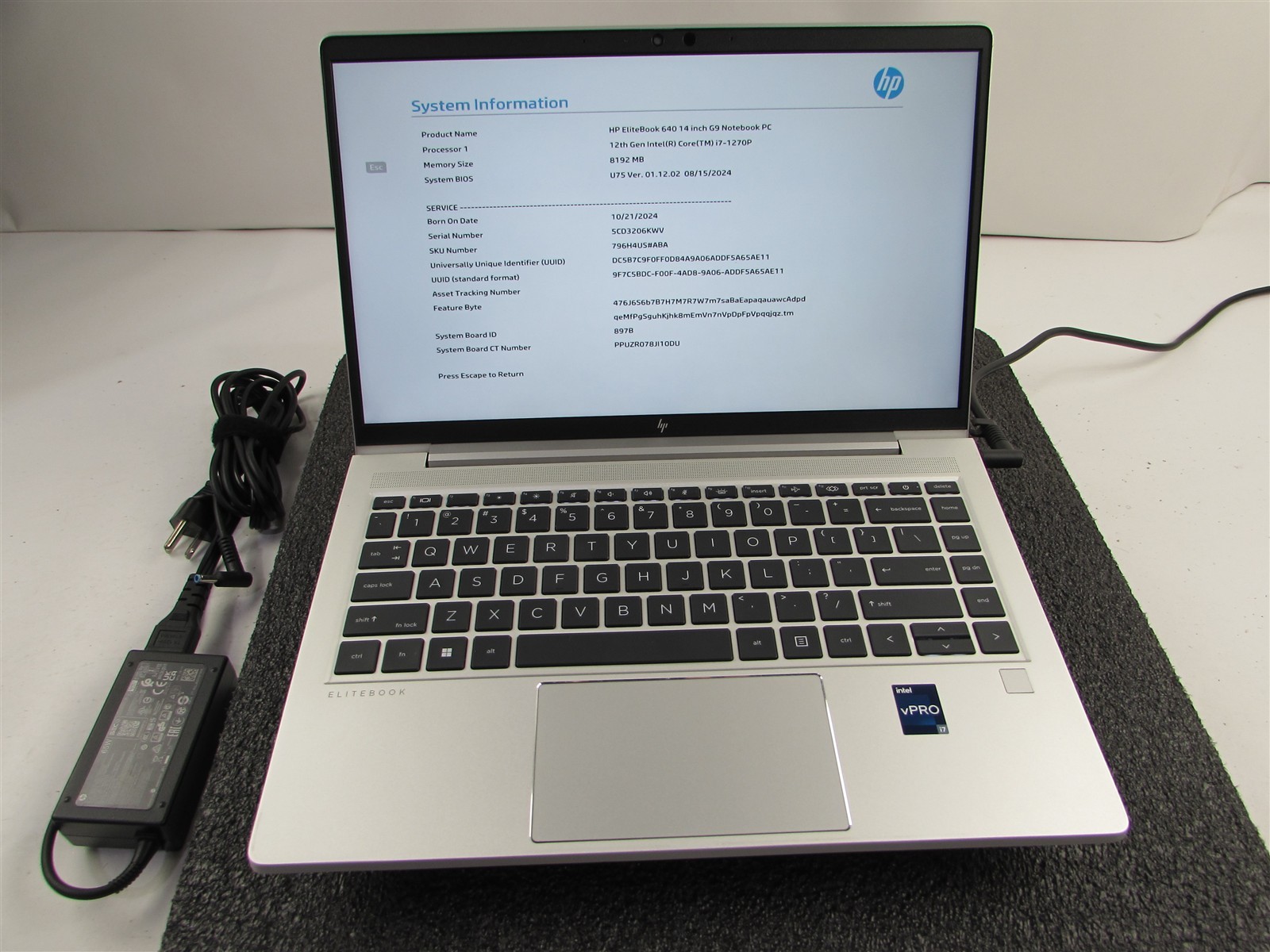 HP ELITEBOOK 640 (G9) 1920X1080 FHD TOUCHSCREEN I7-1270P NO SSD 8GB RAM NO O.S
