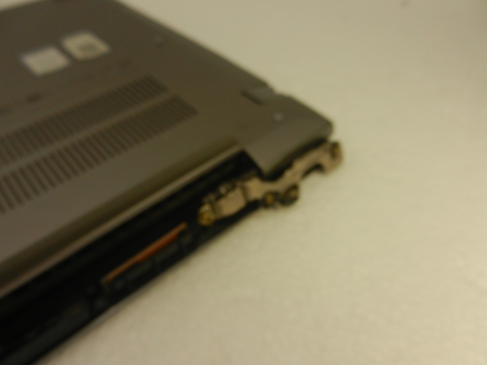 Lenovo ThinkBook 14 G2 ITL LAPTOP Core i7-1165G7 @ 2.8GHz / 8GB – PARTS/REPAIR