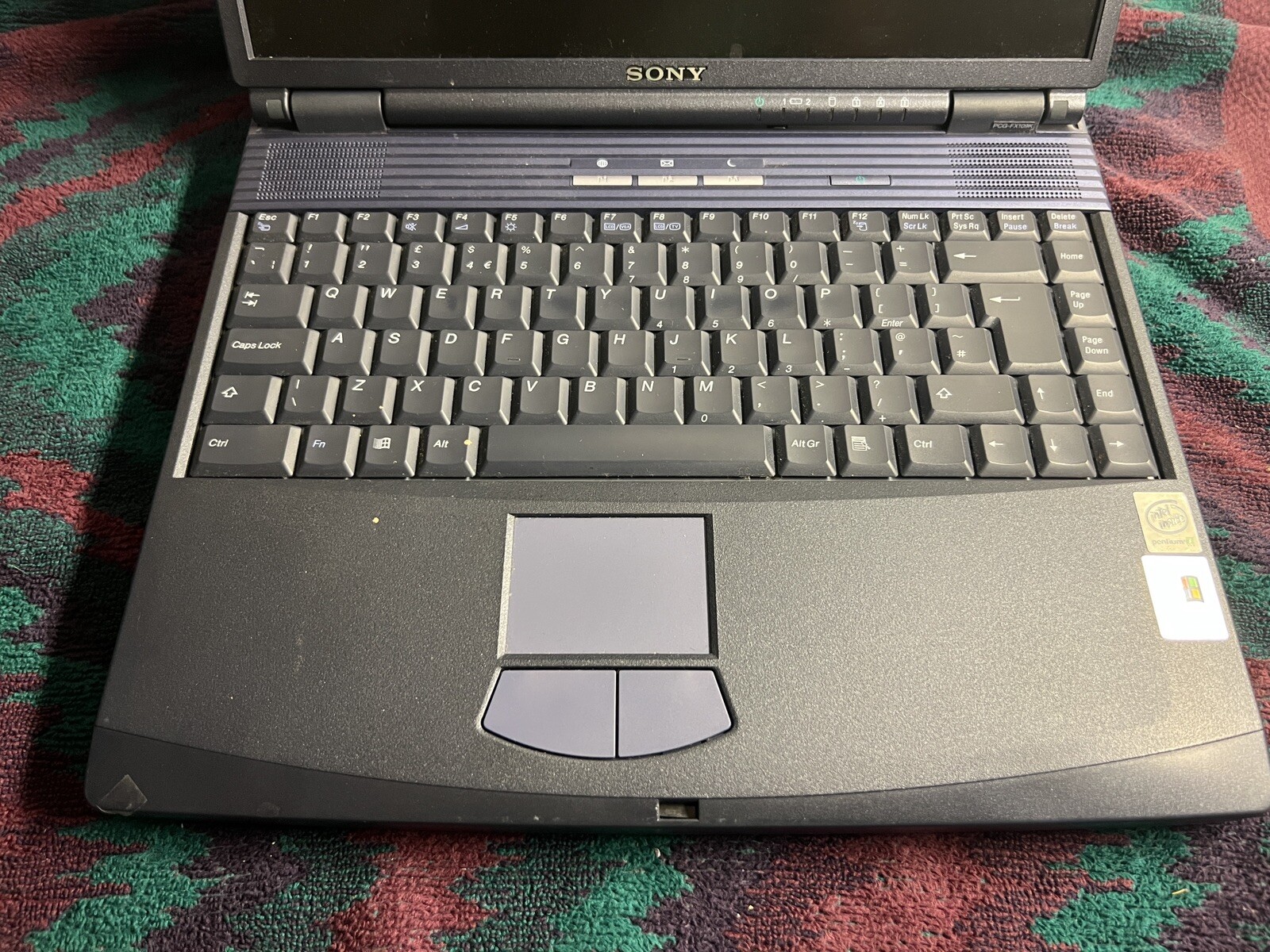 Sony PCG-FX109K Laptop Vintage Pentium III