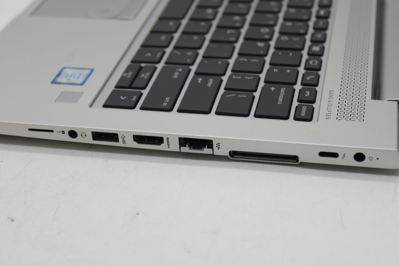 HP Elitebook 830 G6 – W11 Pro, 256GGB SSD, 8GB RAM, Intel i7-8665U w/ Charger