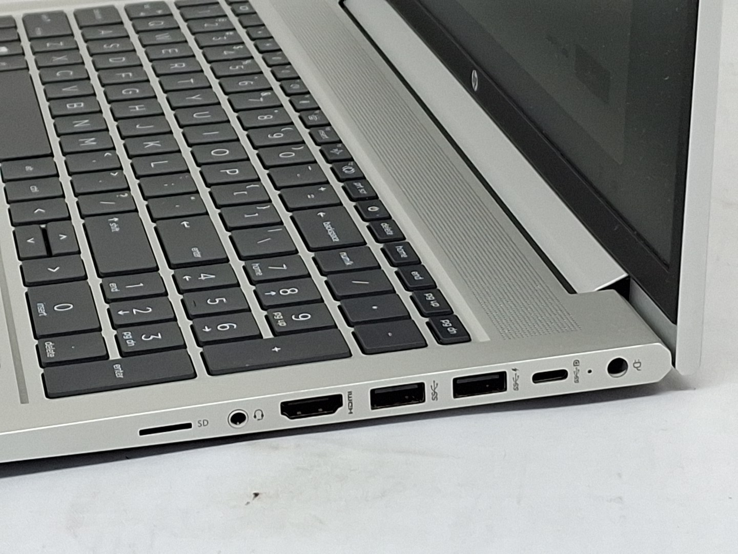 HP ProBook 450 G8 – i5-1135G7 – 256GB, 8GB RAM, Windows 11, 15.6″
