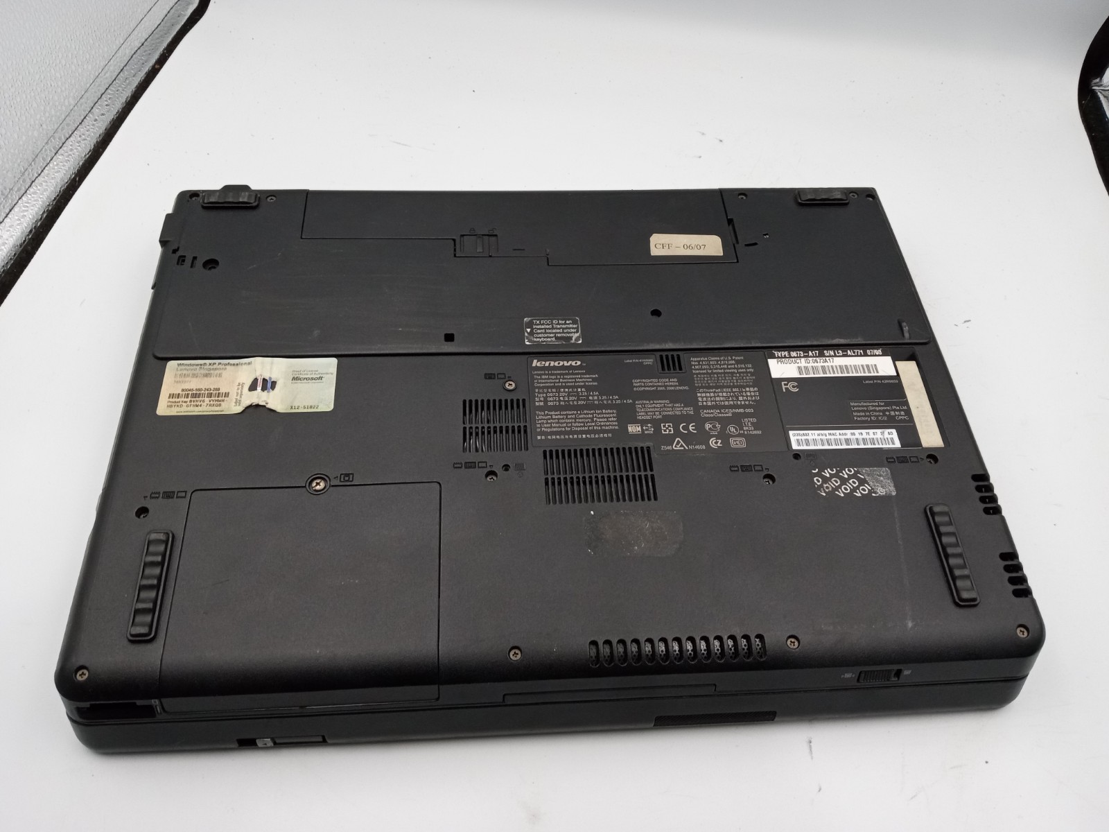Lenovo ThinkPad Z61e Laptop Intel Core Solo 1.66GHz – PARTS / REPAIR – READ -RR