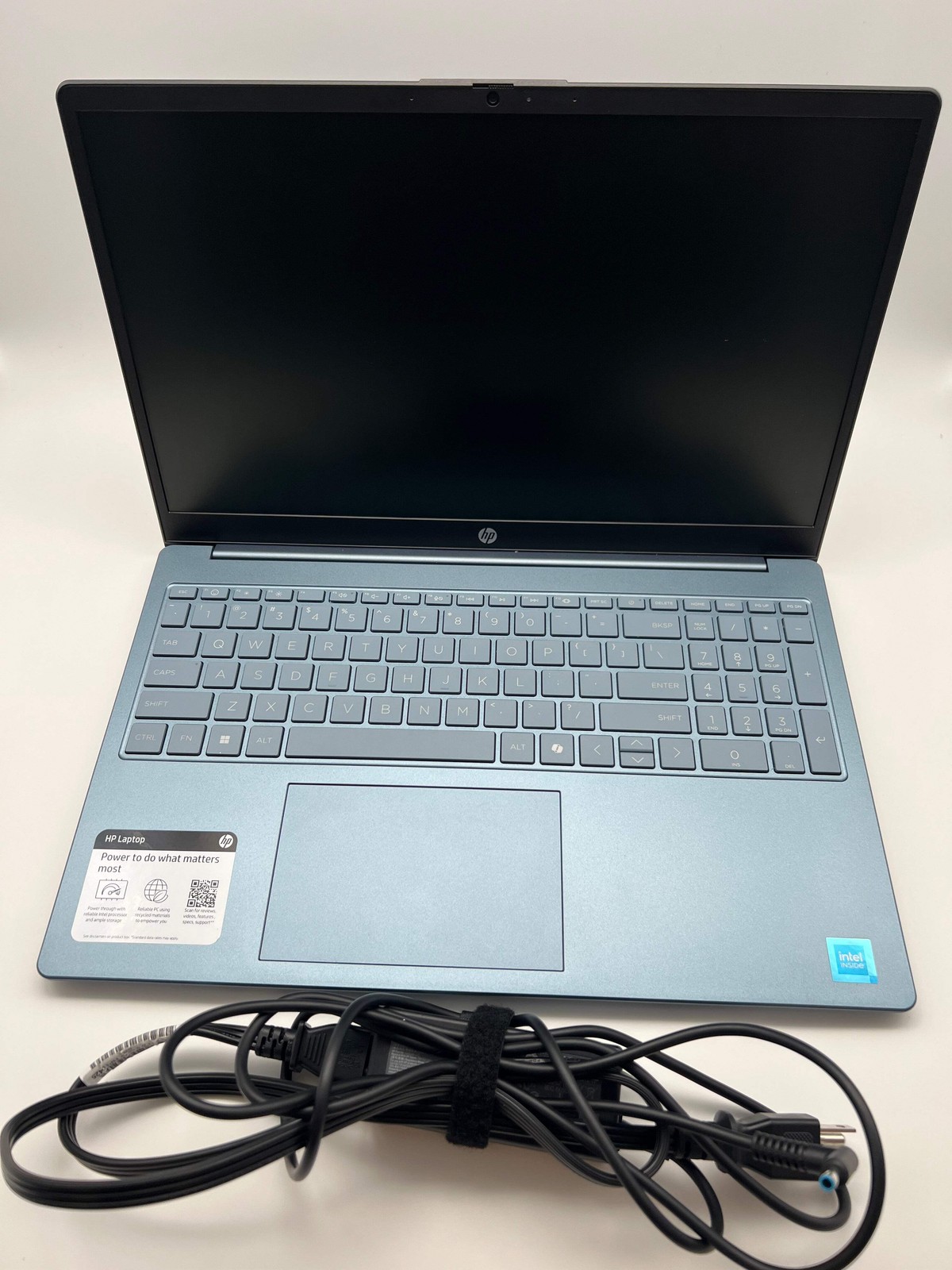 HP 15-fd0082wm 15-inch Laptop 4GB RAM 128GB Blue Used w/ Charger