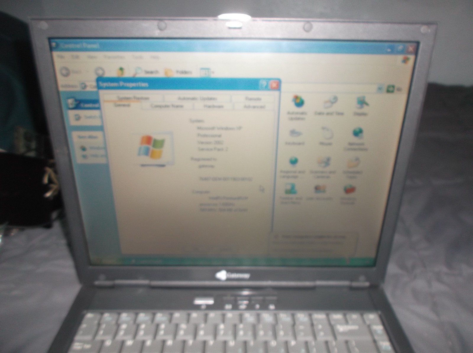 Vintage Gateway M405 Pentium M 1.6GHZ 20GB HD WINDOWS XP