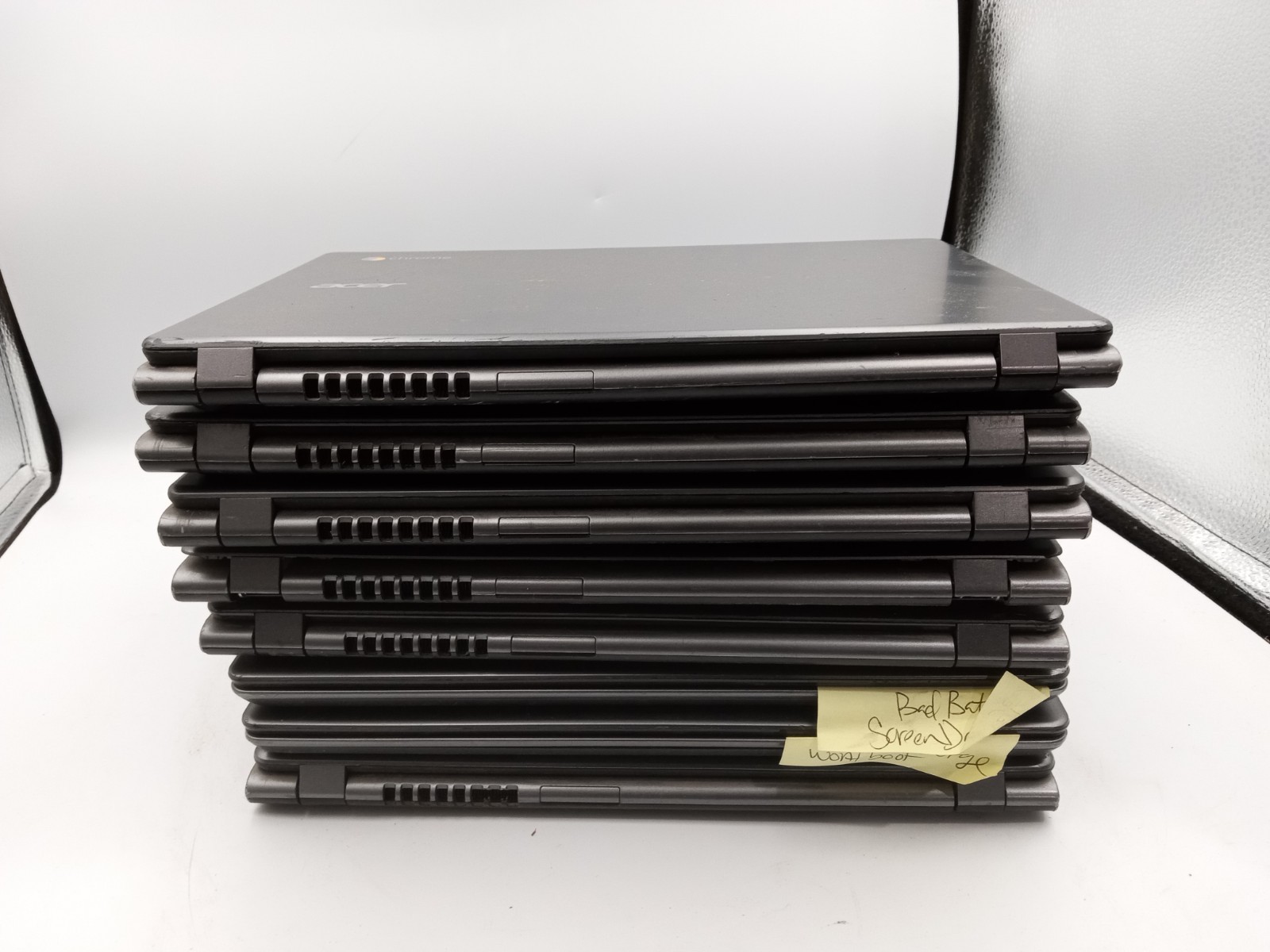 Lot of 8 – Acer C720 11.6″ Chromebook Laptops * FOR PARTS * VARIOUS ISSUES -RR