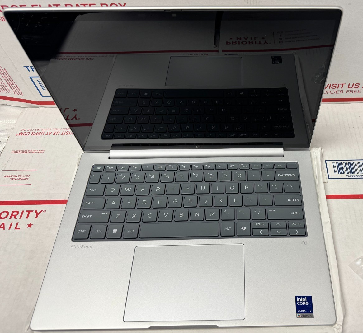 New HP EliteBook 8 G1i 14 Notebook AI PC Laptop Ultra 7 268V 32GB 512GB TOUCH