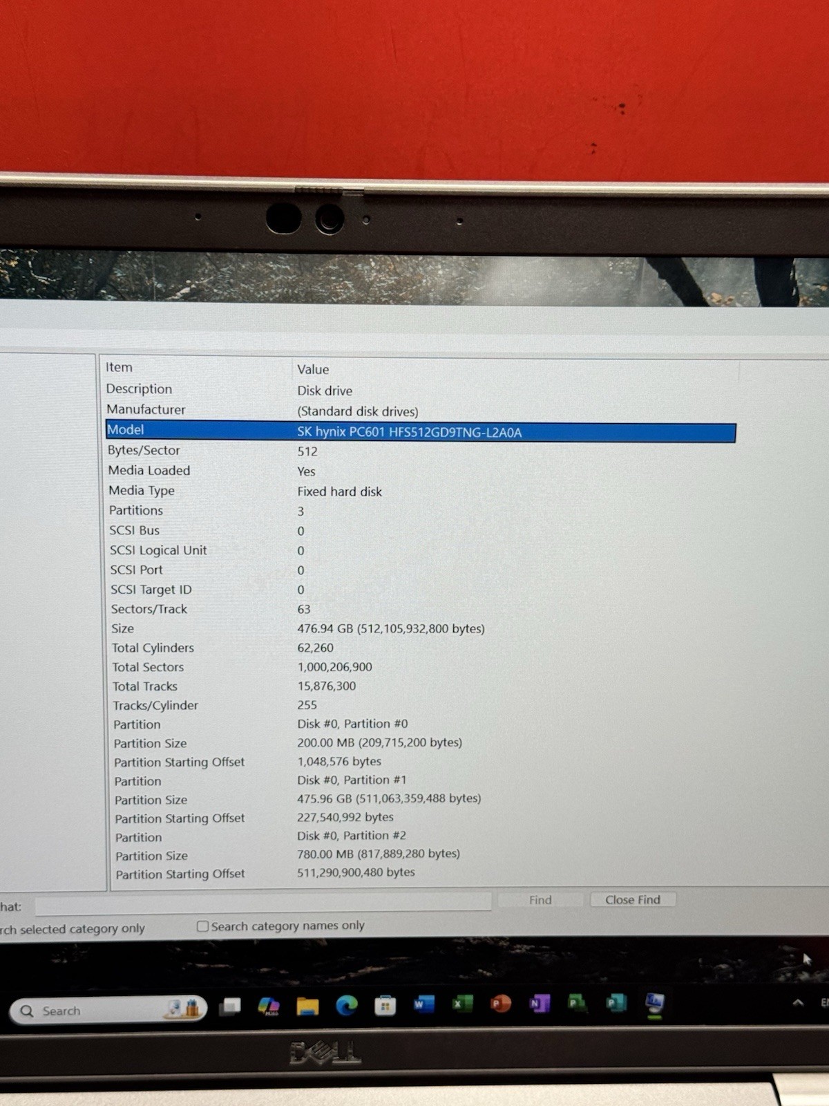 Dell Latitude 5520 15.4” 11th i7 3.0GHz 16GBRAN 512GBSD Windows 11pro