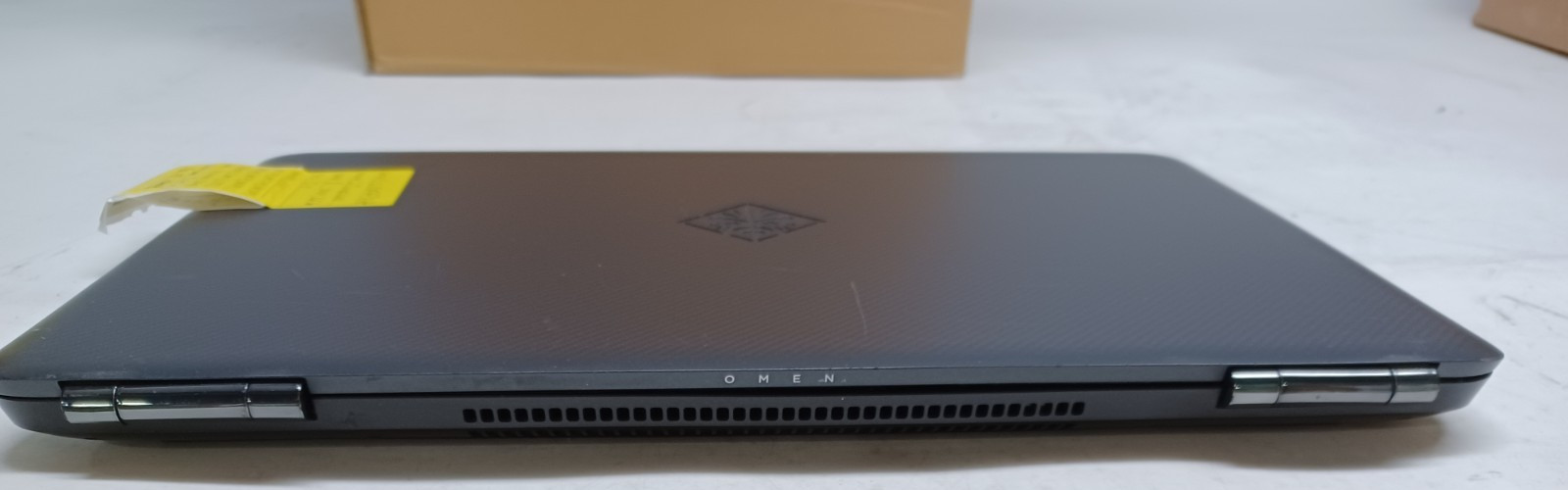 HP Omen 15-AX250WM Gaming Laptop i7-7700HQ GTX 1050 Ti 8GB RAM NO BOOT PARTS