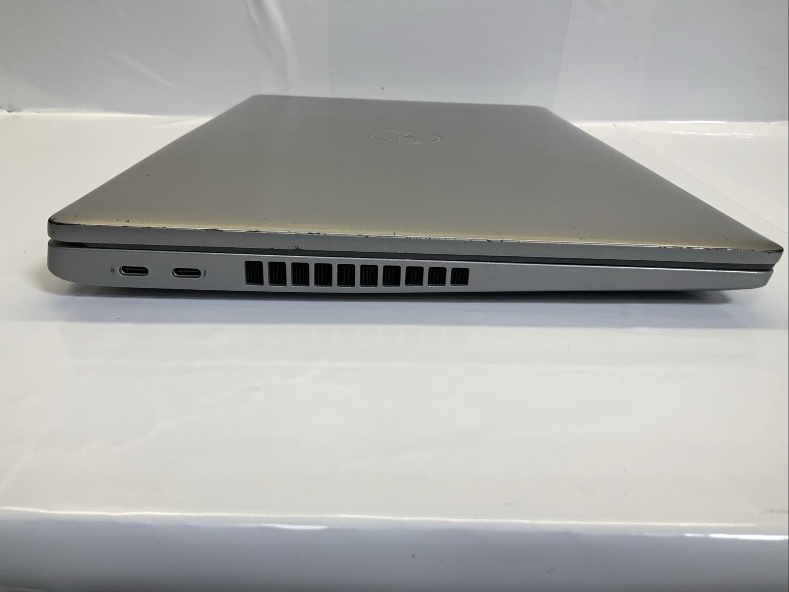 Dell Latitude 5530/ 15.6-inch/ i5-12th Gen/ 16GB RAM/ 256GB SSD/FHD/W11/AC(127F)
