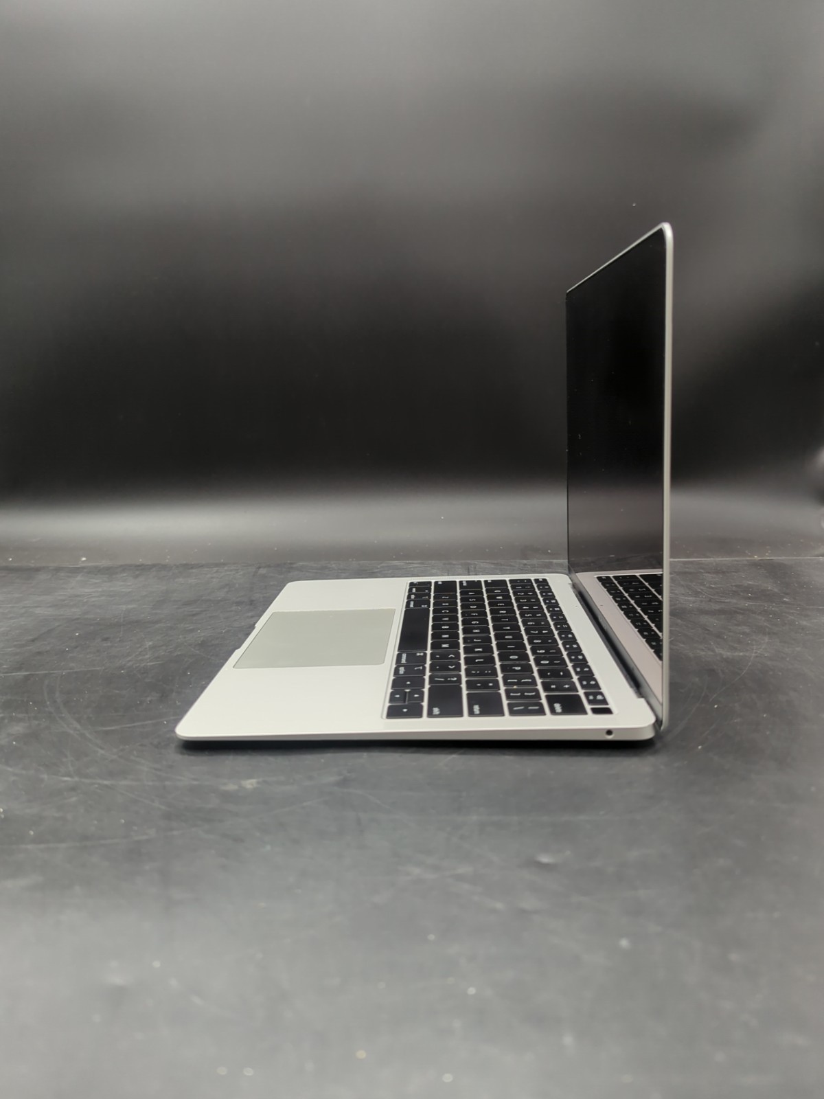 MacBook Air 8,1 a1932: i5 8th Gen: 16GB Ram: 500GB SSD: Sonoma: Tested & Wiped