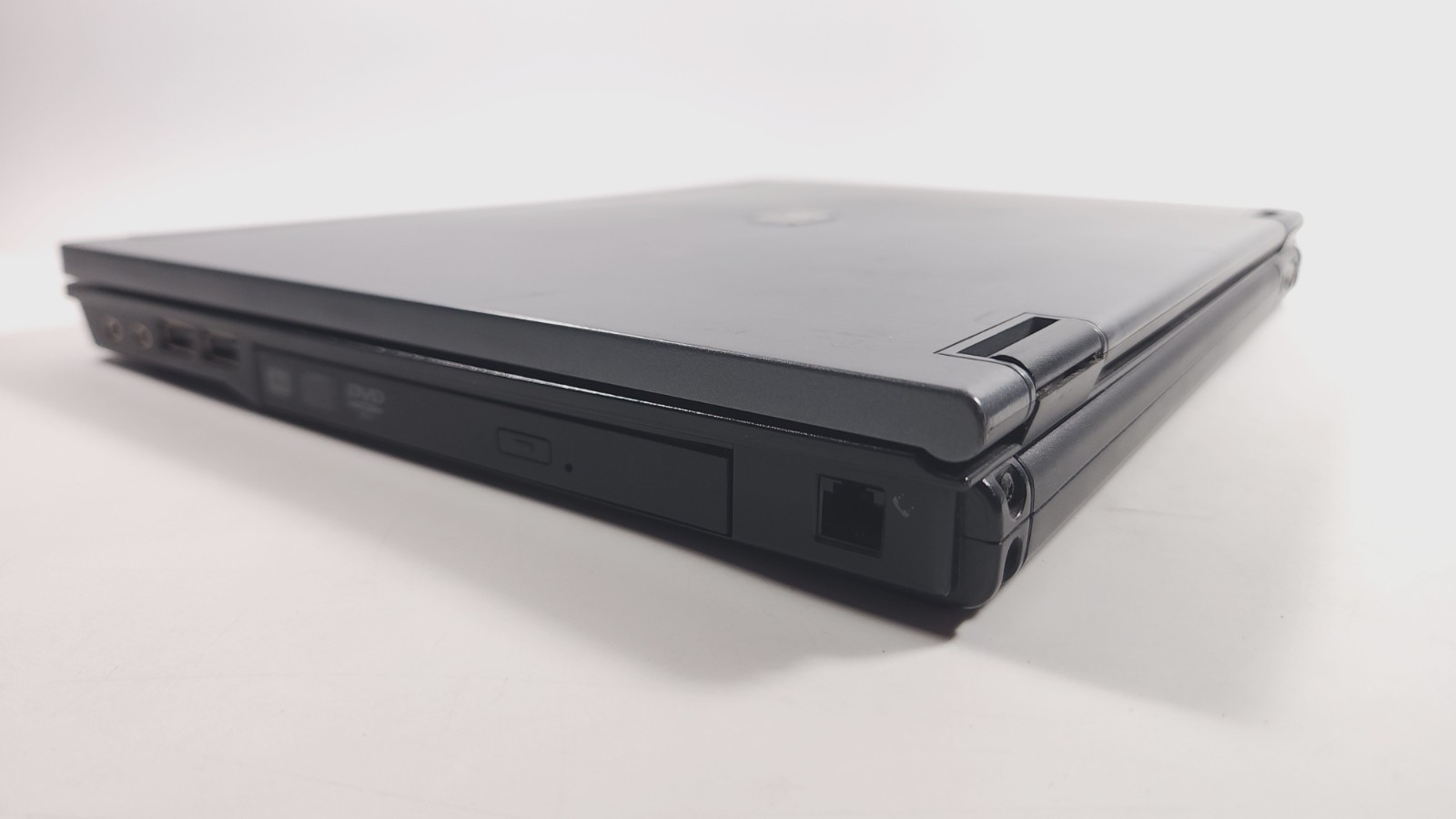 Retro Gaming Laptop HP Compaq 8510P Intel 2.4GHz 4gb RAM 150gb HD Windows XP Pro