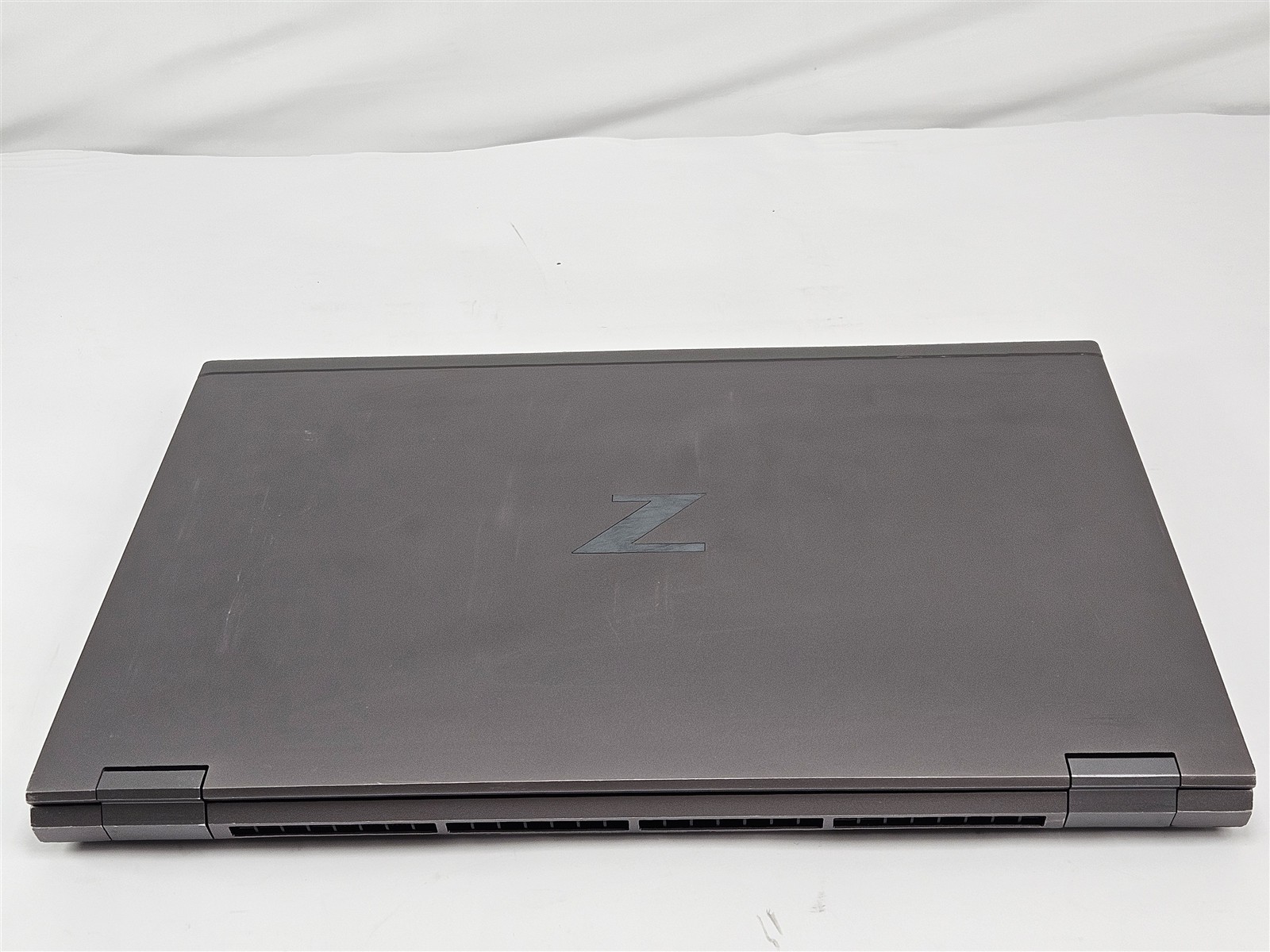 HP 17.3″ ZBook Fury 17 G7 Intel Core i7-10850H 32GB 512GB SSD Gray RTX 4000