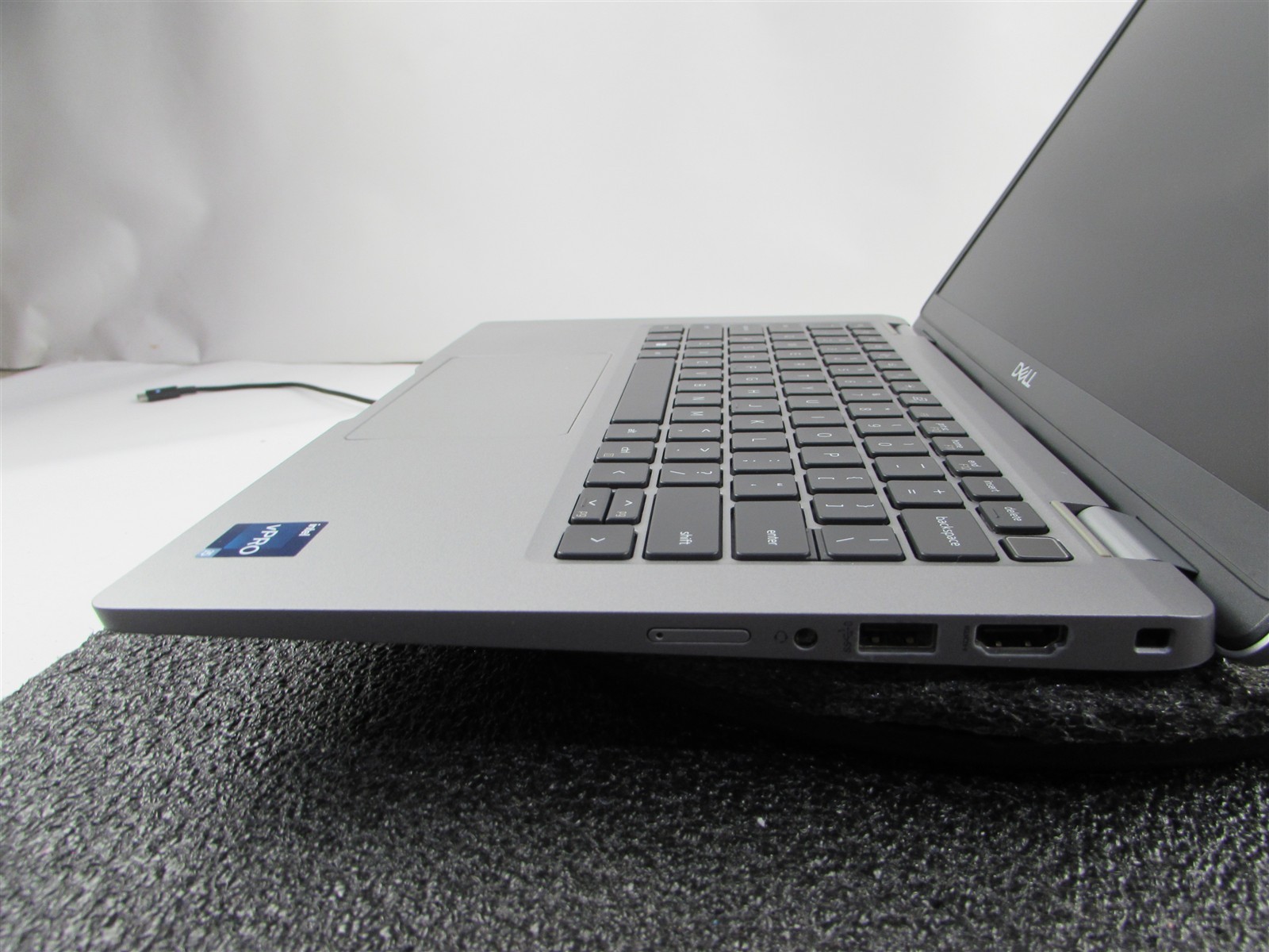 DELL LATITUDE 5330 FHD TOUCHSCREEN I5-1245U 10 CORE 512GB 16GB RAM NO O.S/BATT